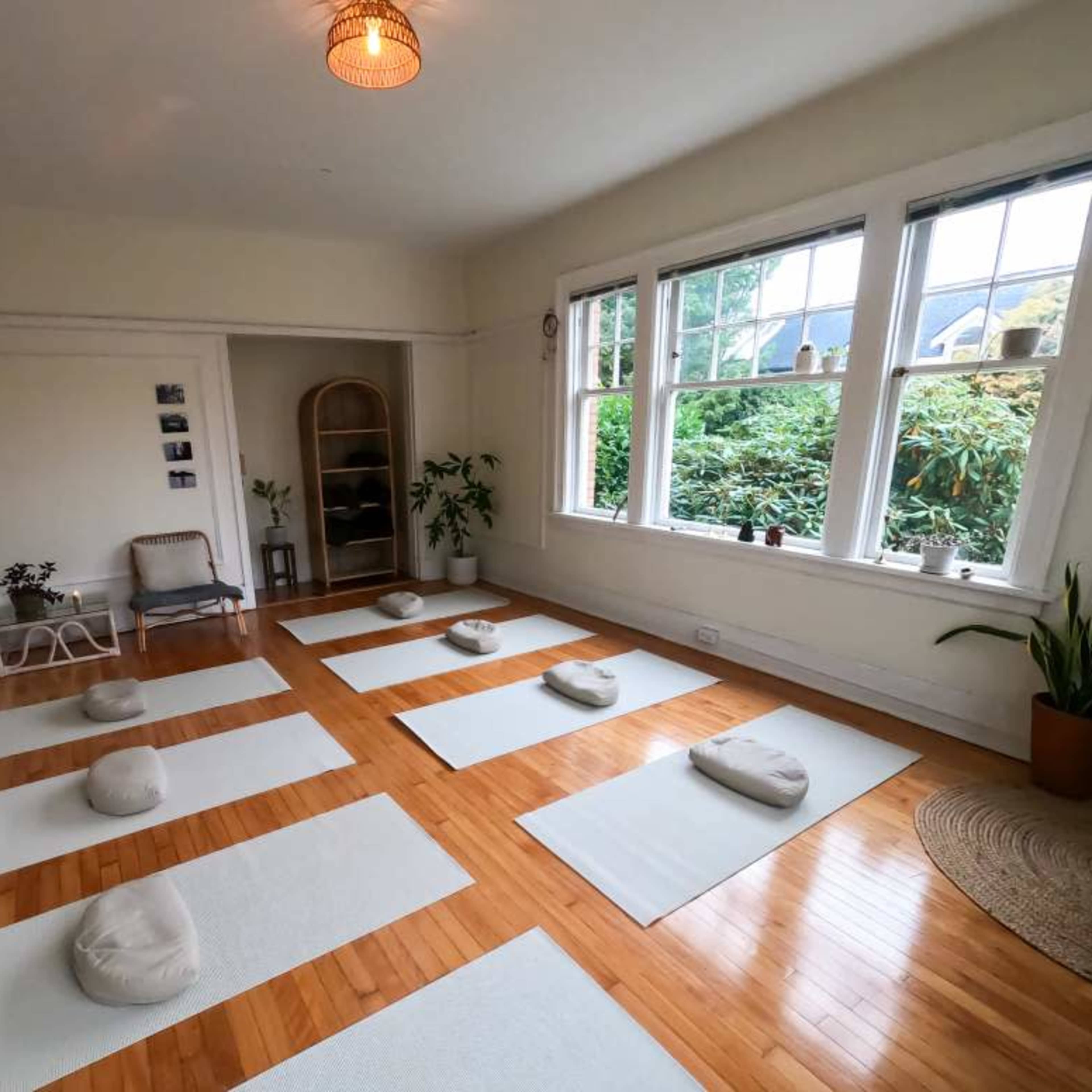 Kitsilano Home Studio with a View of the North Shore Mountains Image in West Side, Vancouver, BC