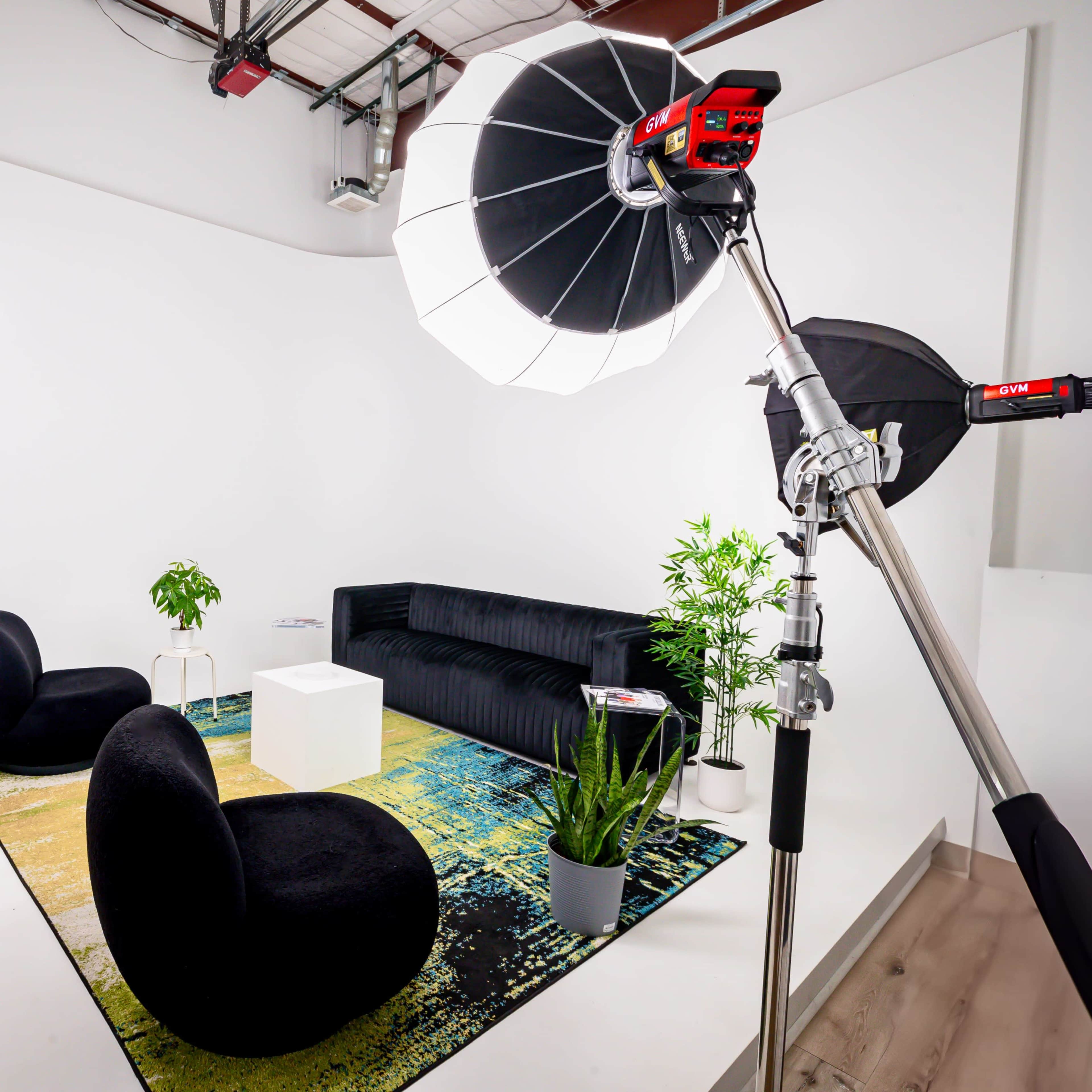 Infinity Cyclorama Studio Image in Ironwood Plaza, Fort Collins, CO