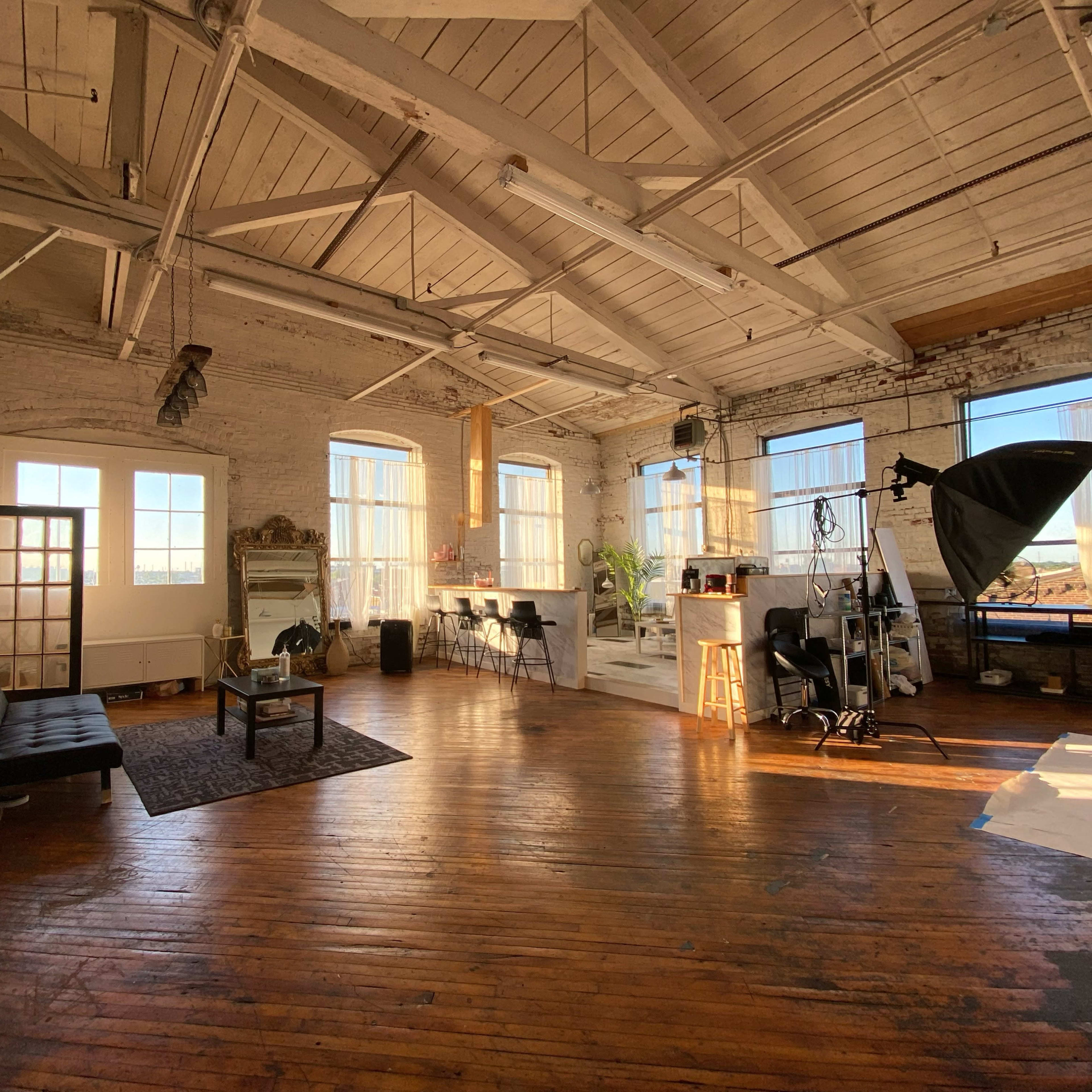 10 Best Photo Studios Near Me Peerspace