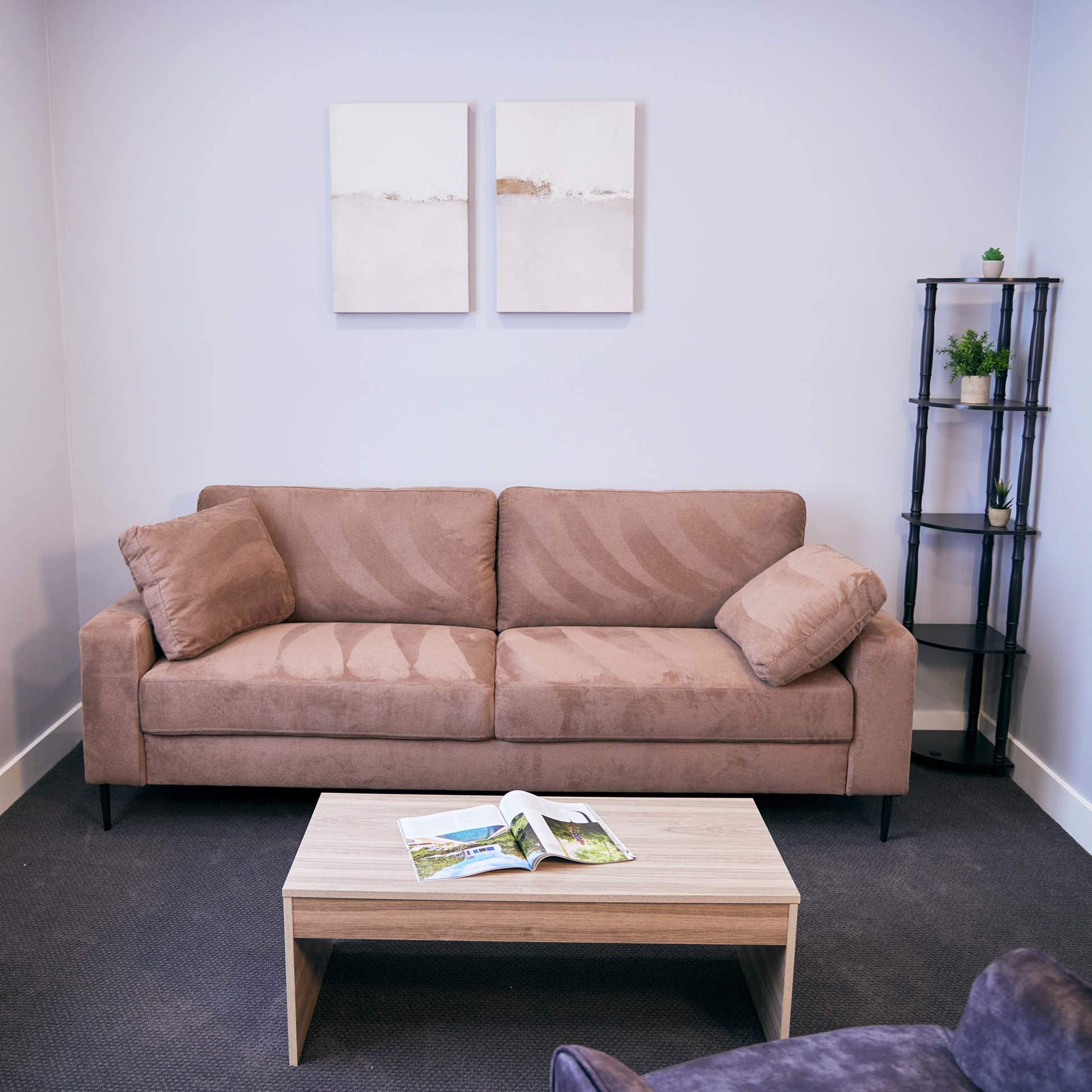 West Los Angeles Furnished Meeting Space Image in Palms, Los Angeles, CA