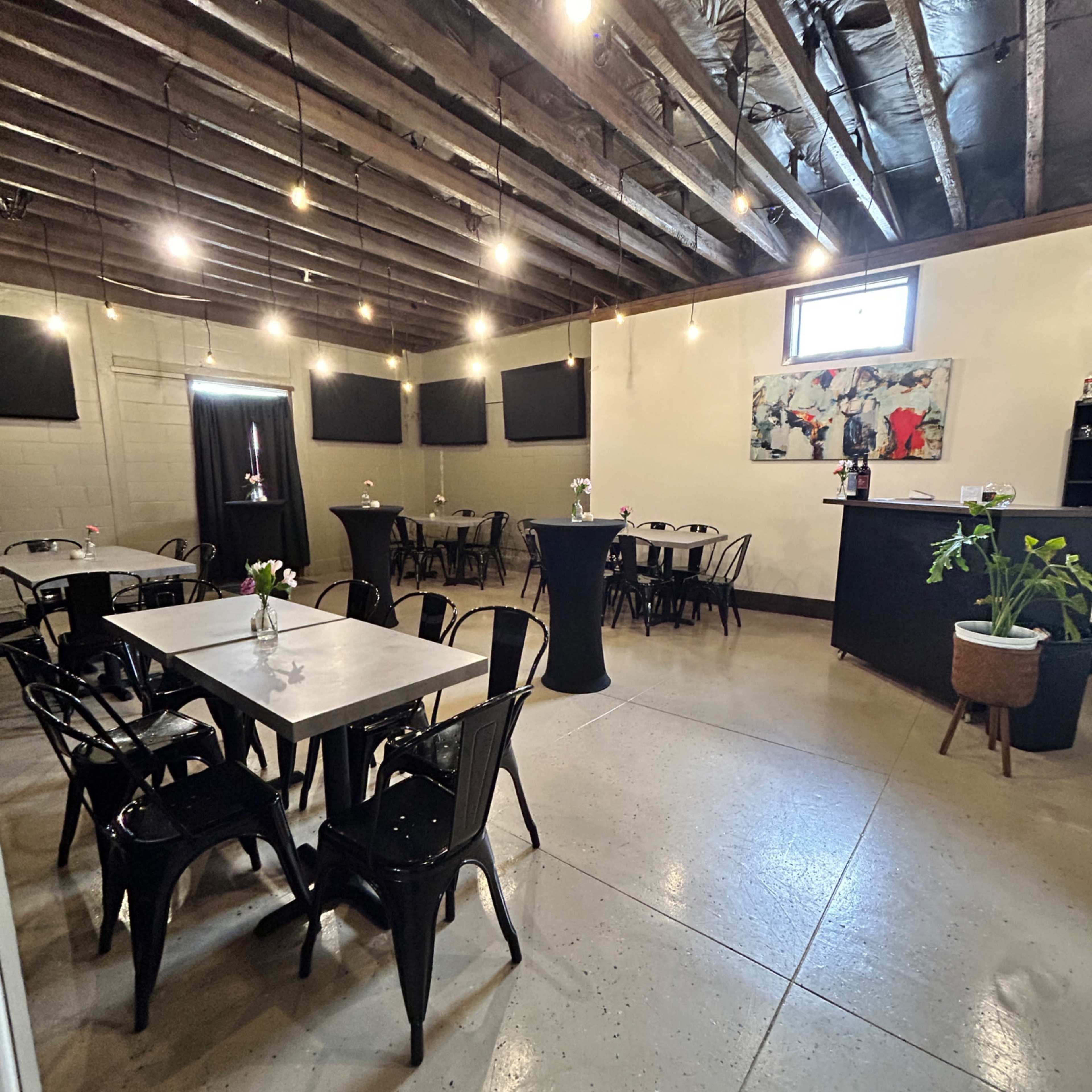 Eclectic Multi-Room Space in the Heart of Seminole Heights Image in Southeast Seminole Heights, Tampa, FL