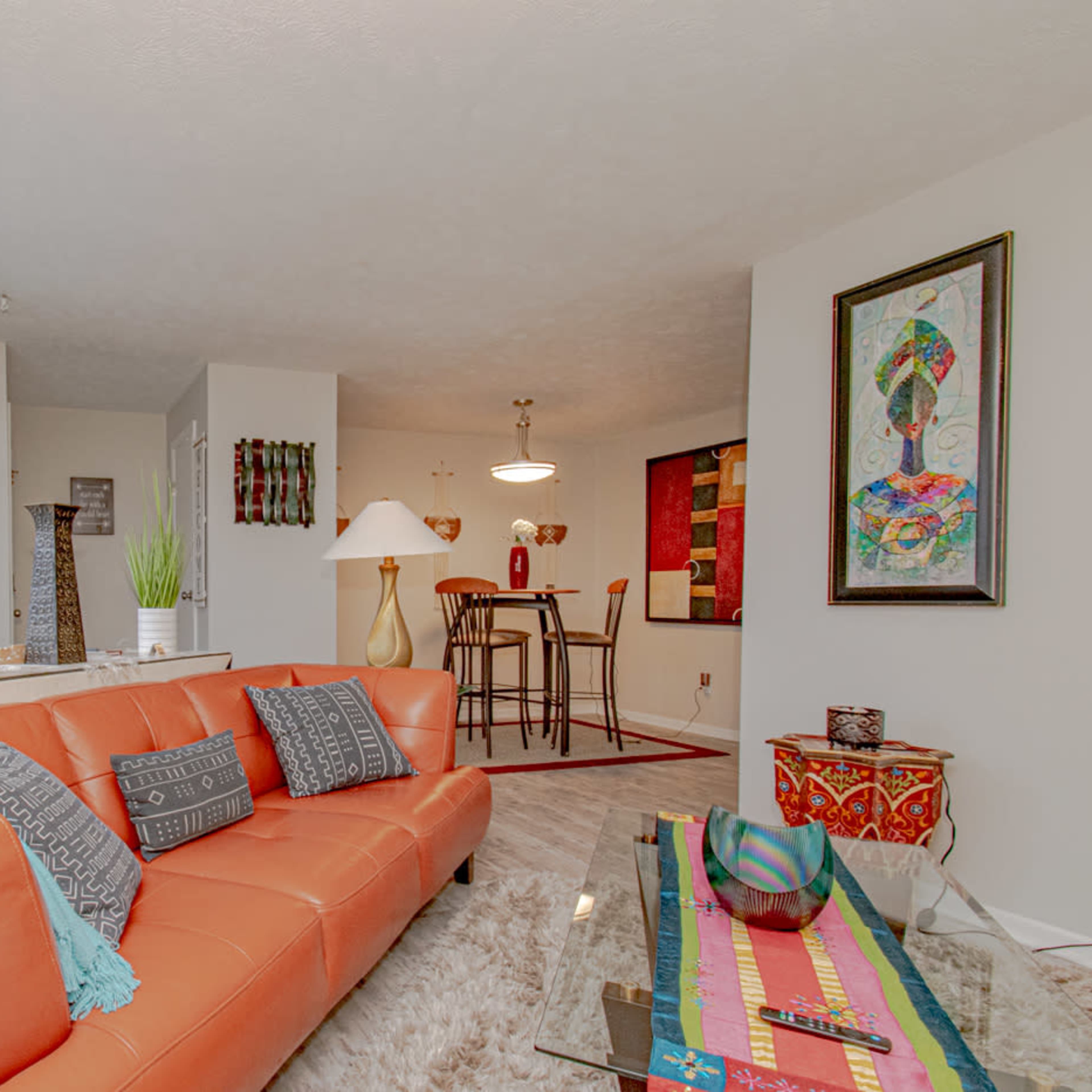 Charming Eclectic Duplex for Film Shoots, Interviews, and Small Gatherings Image in Trotwood, Trotwood, OH