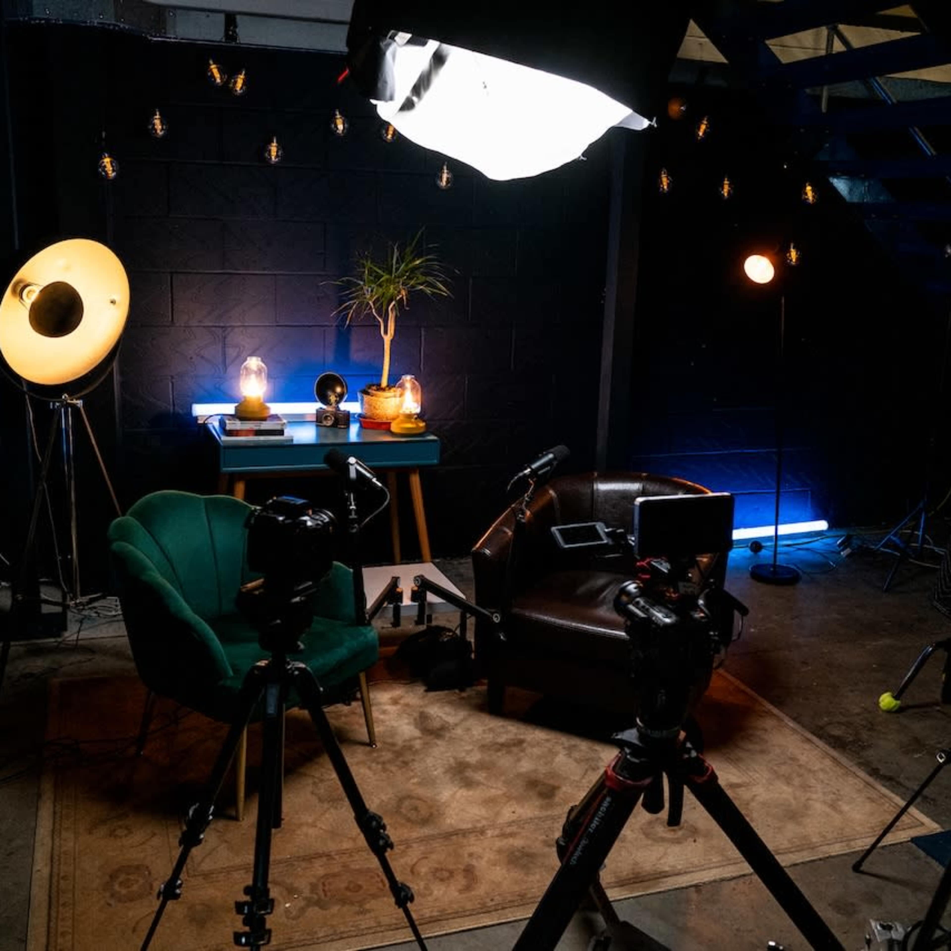 Creative podcast space in industrial warehouse studio Image in Maidenhead, Maidenhead, England