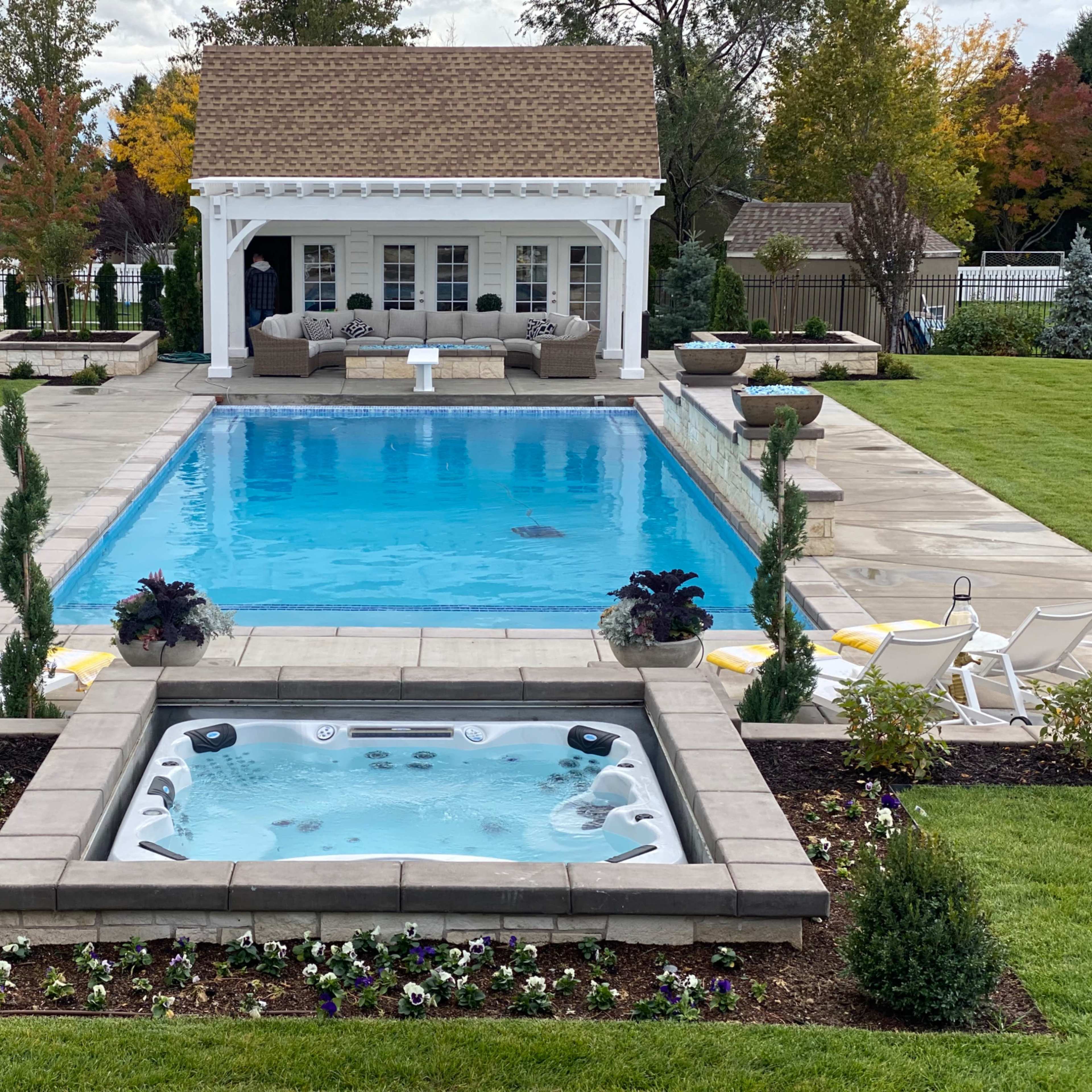 Stunning Alpine Yard and Pool Image in Alpine, Alpine, UT