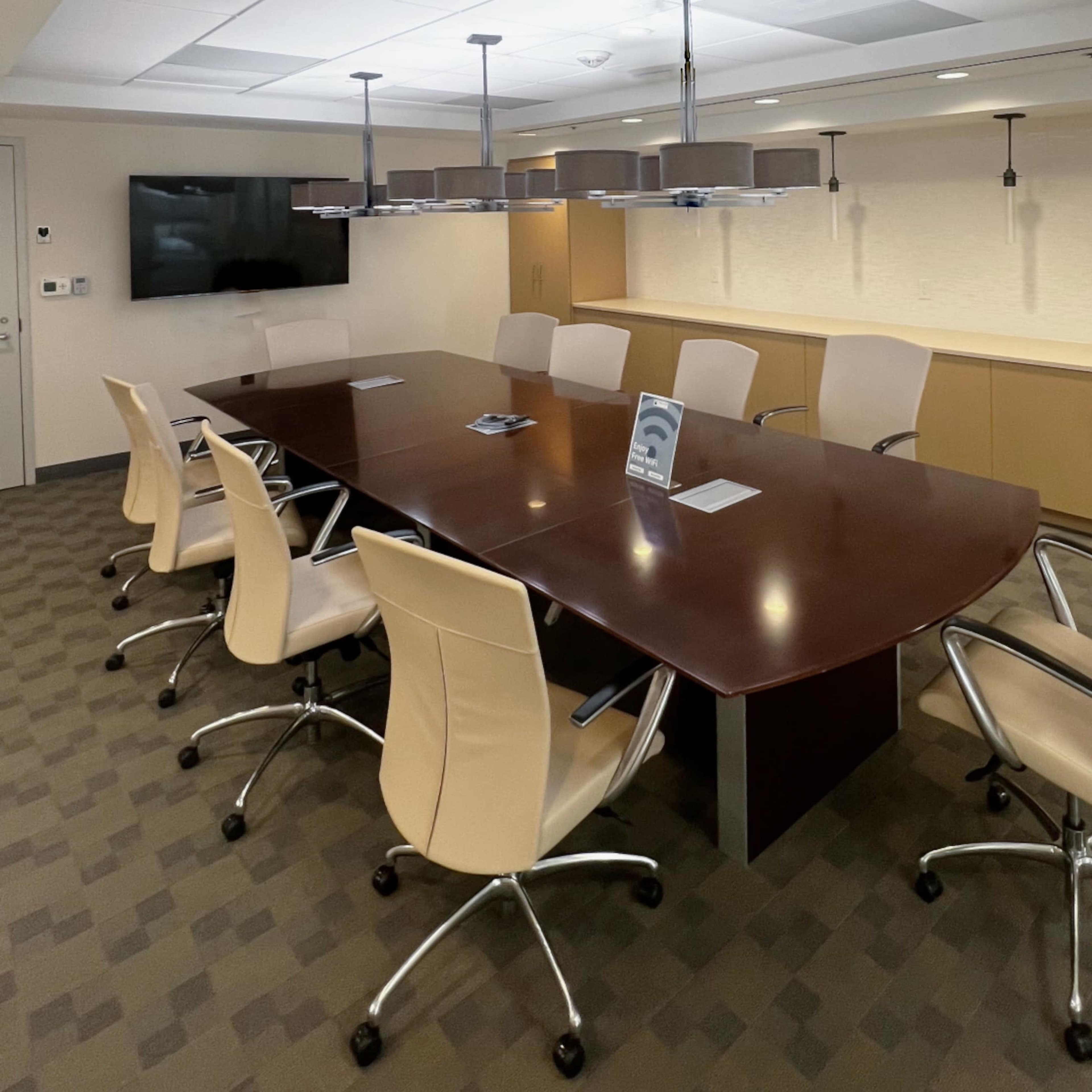 Versatile Conference Rooms with Stunning Street Views & Prime Location on Restaurant Row Image in Northwest Washington, Washington, DC