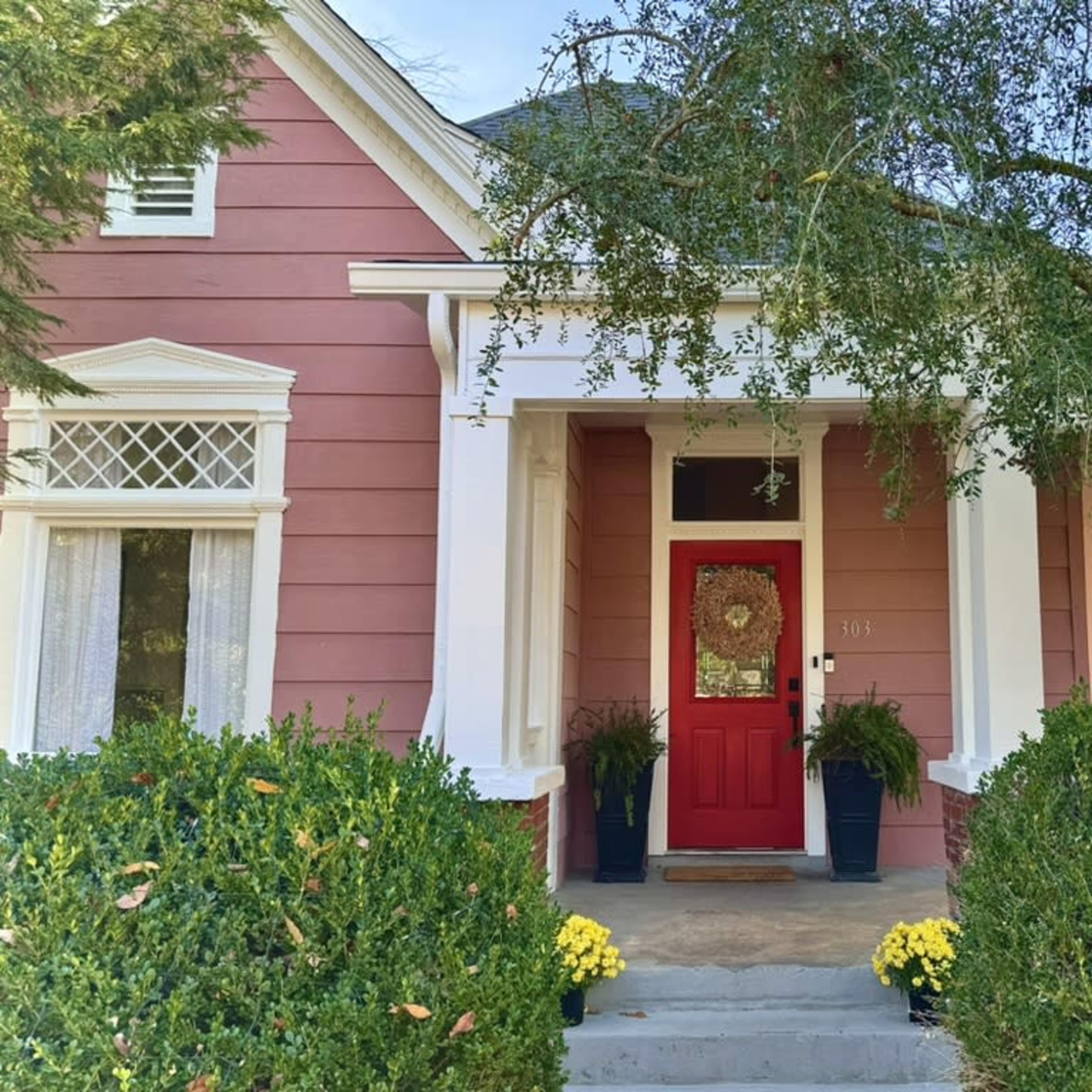 Spacious East Nashville Retreat with Private Entry and Yard Image in East Nashville, Nashville, TN