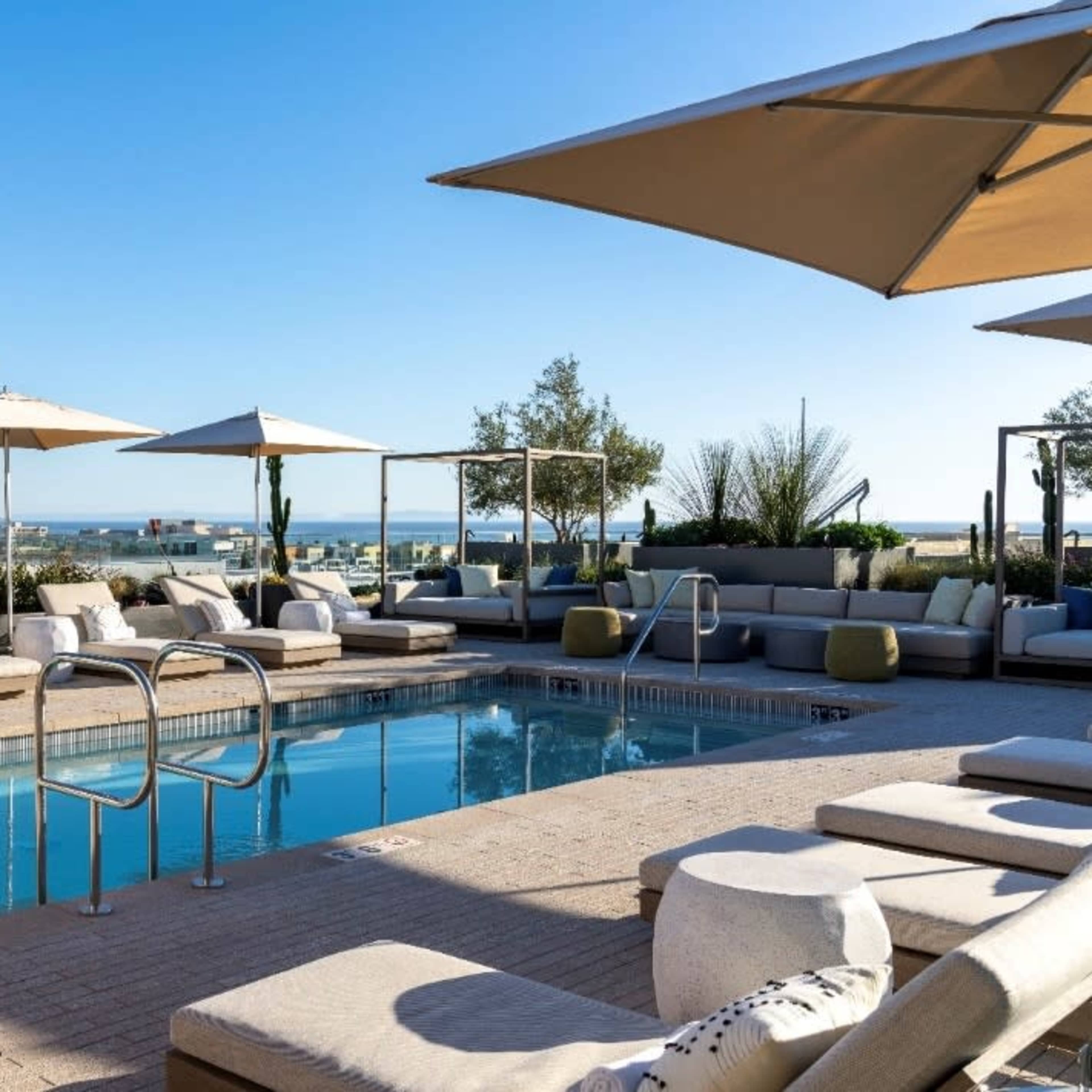 Rooftop Park with Ocean Views & Resort-style Amenities Image in Downtown, Santa Monica, CA