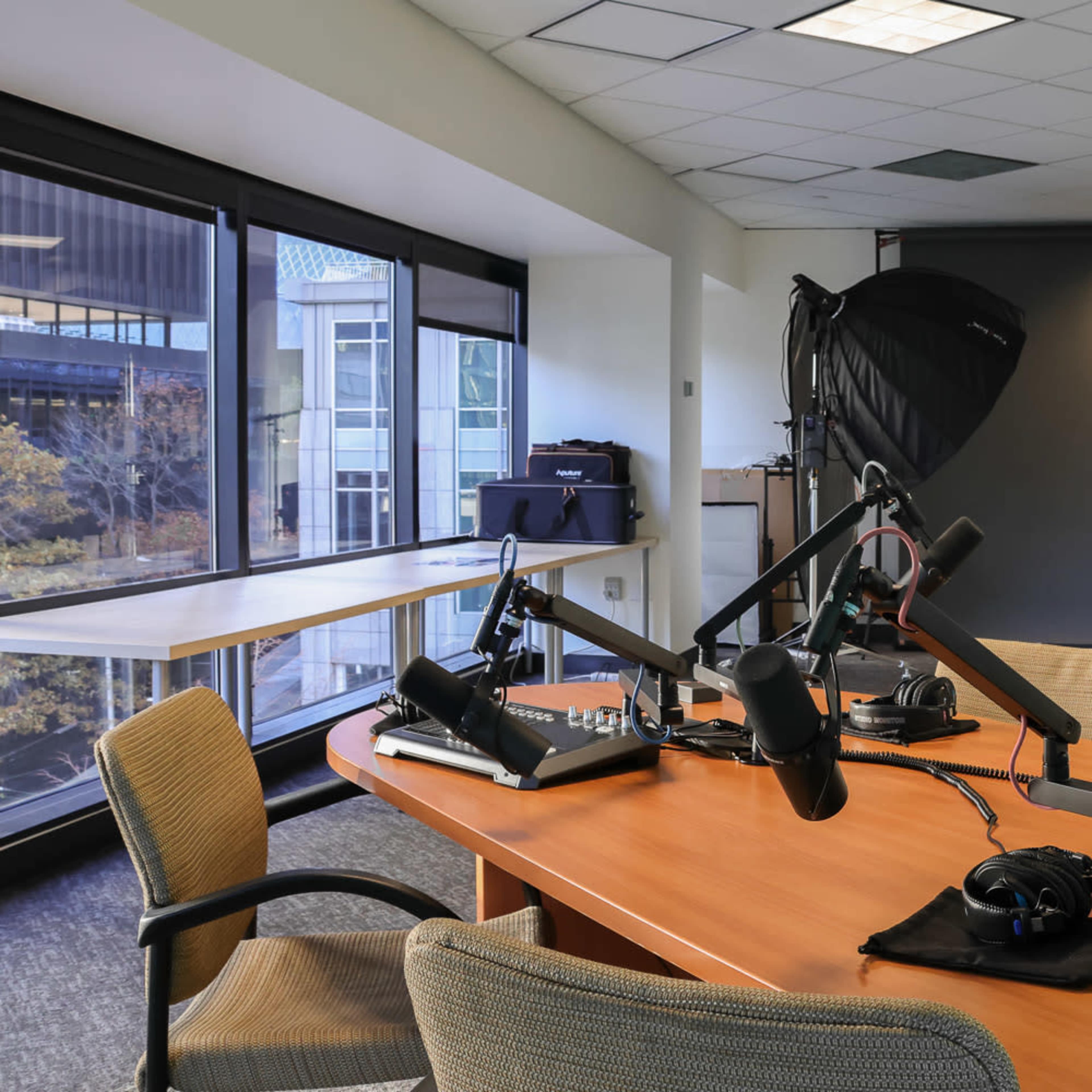 Daylight Podcast & Creative Office Space with Photo Wall and Downtown Seattle Views Image in Central Business District, Seattle, WA