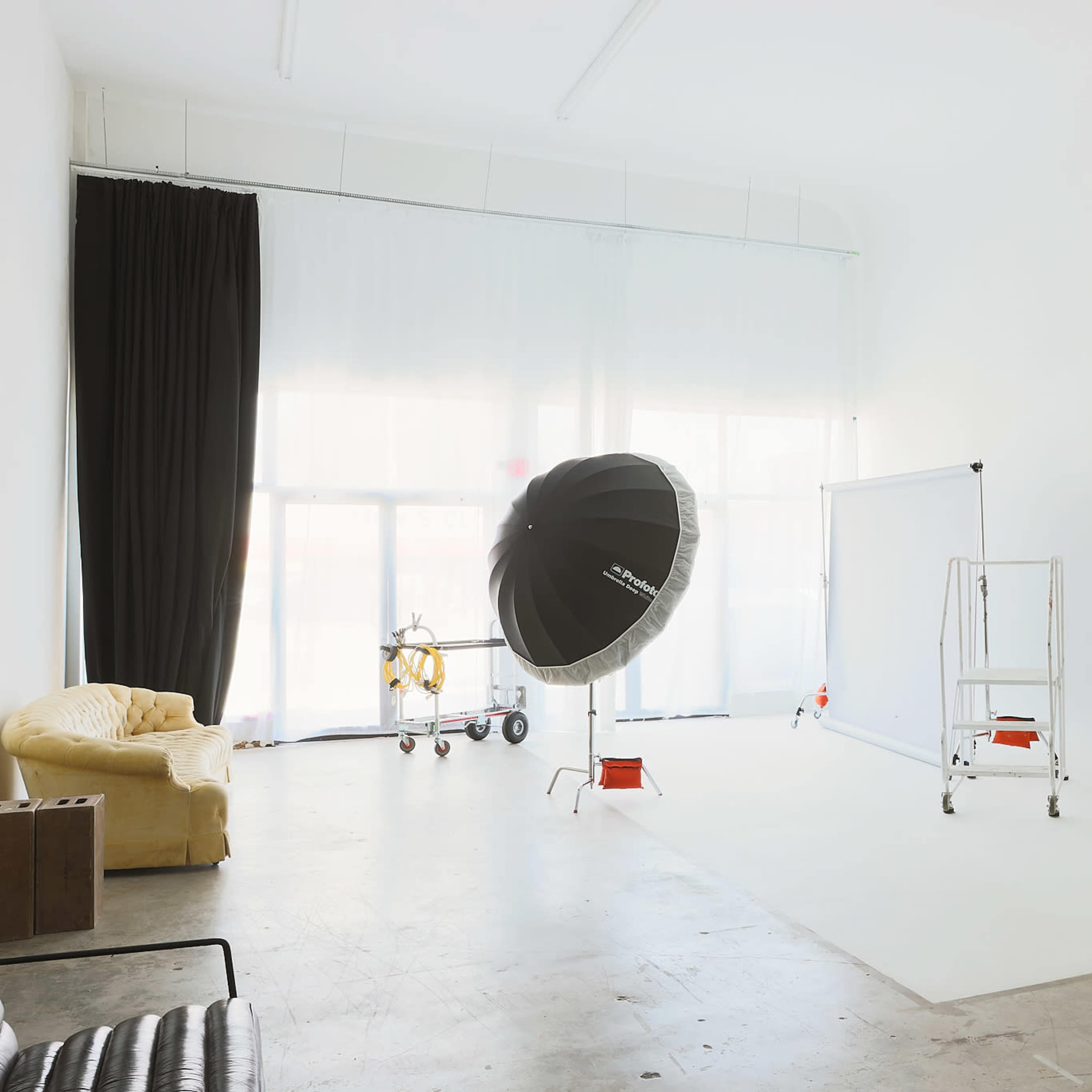 Natural Light Photography Studio with Open Floor Plan and located in Central Miami Image in Allapattah, Miami, FL