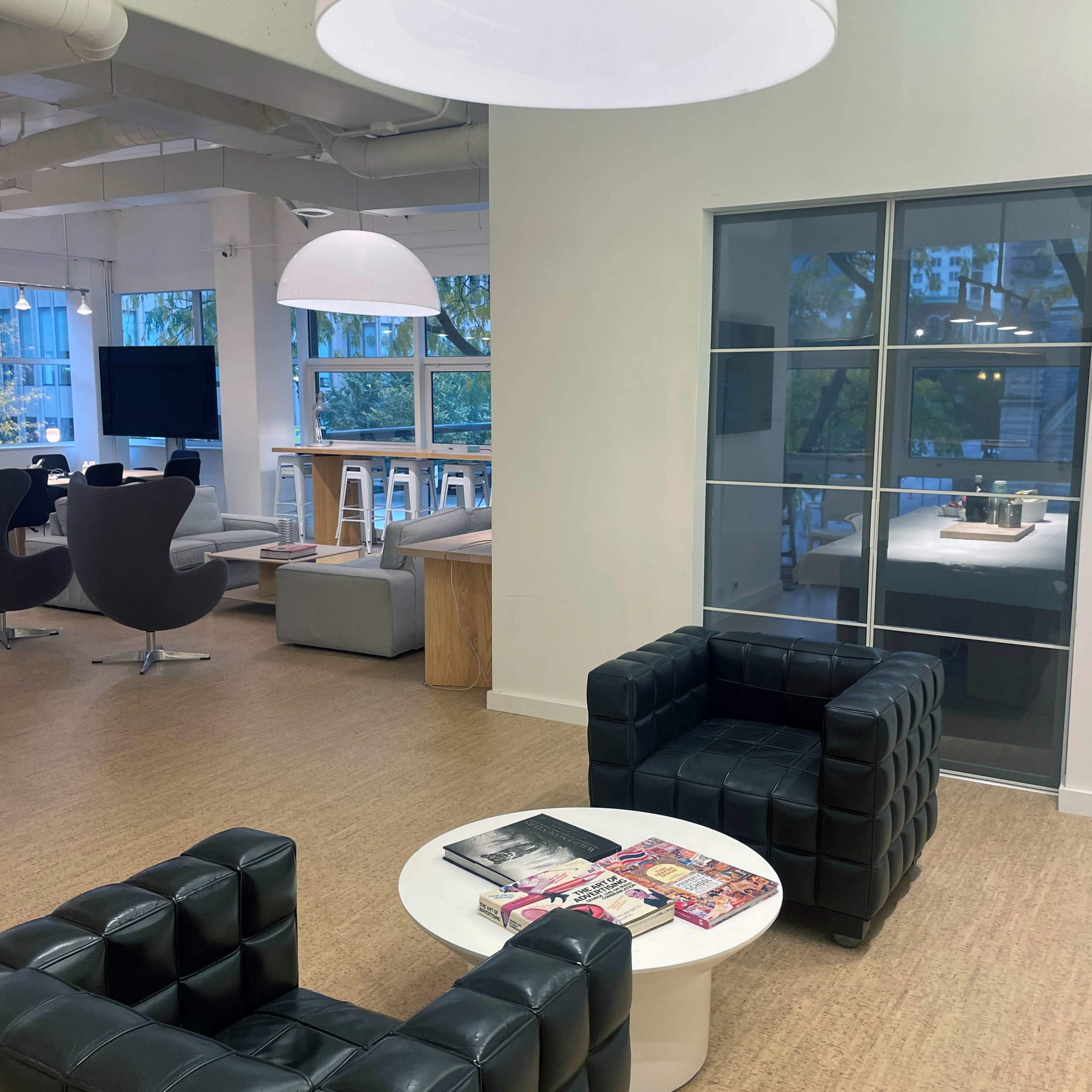 Versatile Meeting Space & Conference Room In Private River North Suite Image in Near North Side, Chicago, IL