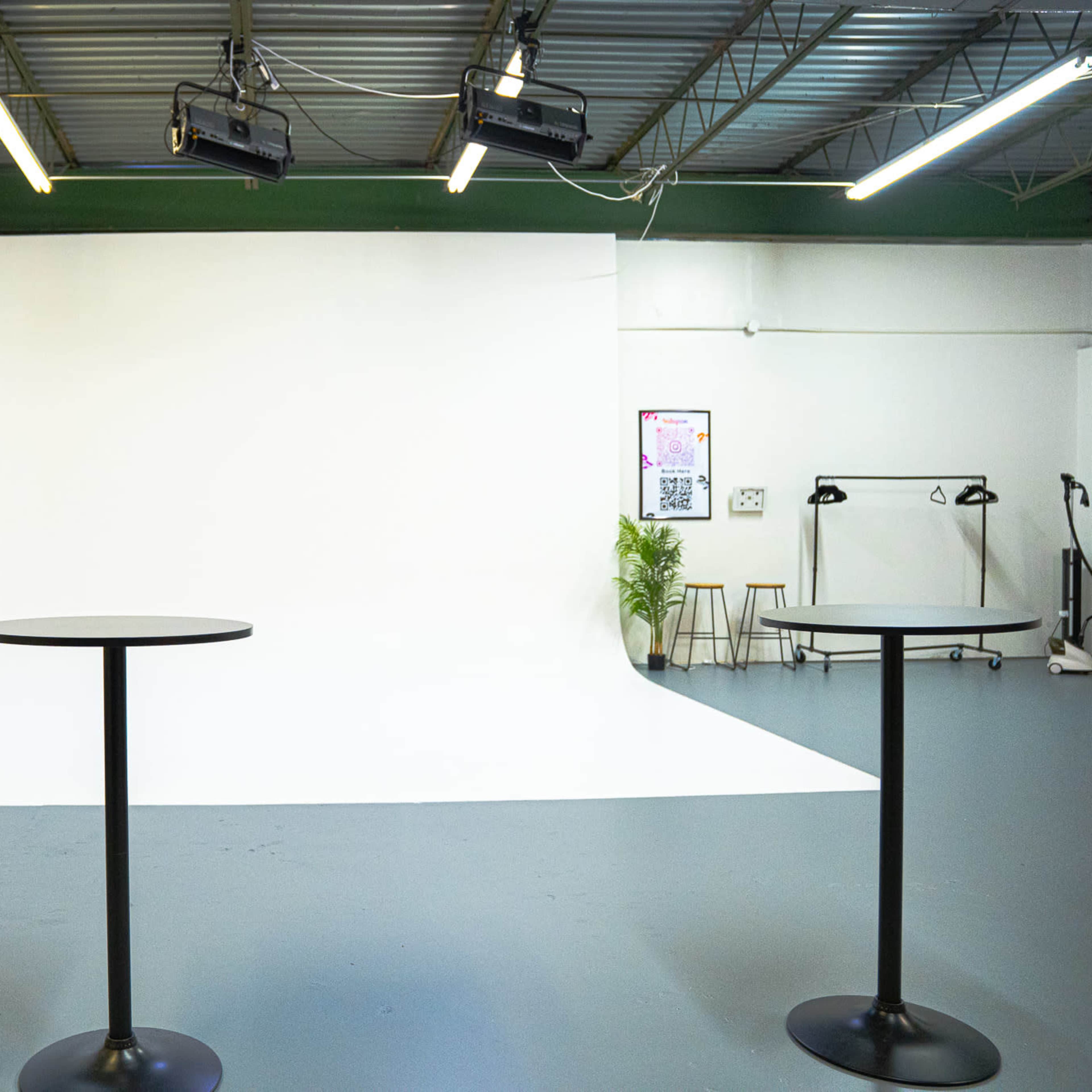 Downtown Photography, Videography, & Podcast Studio Image in Northwest Dallas, Dallas, TX
