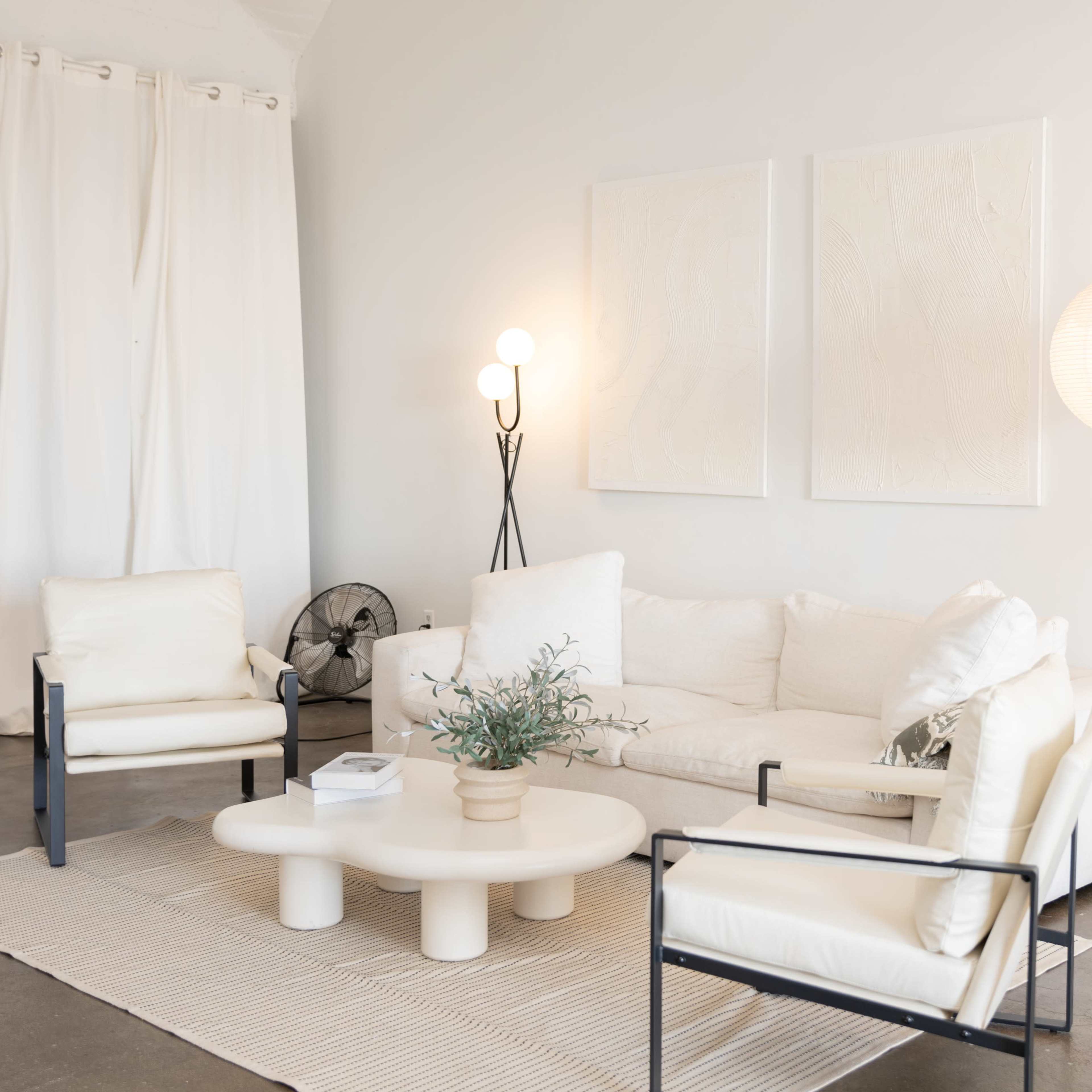Minimalistic Studio in Arts District Image in Central LA, Los Angeles, CA