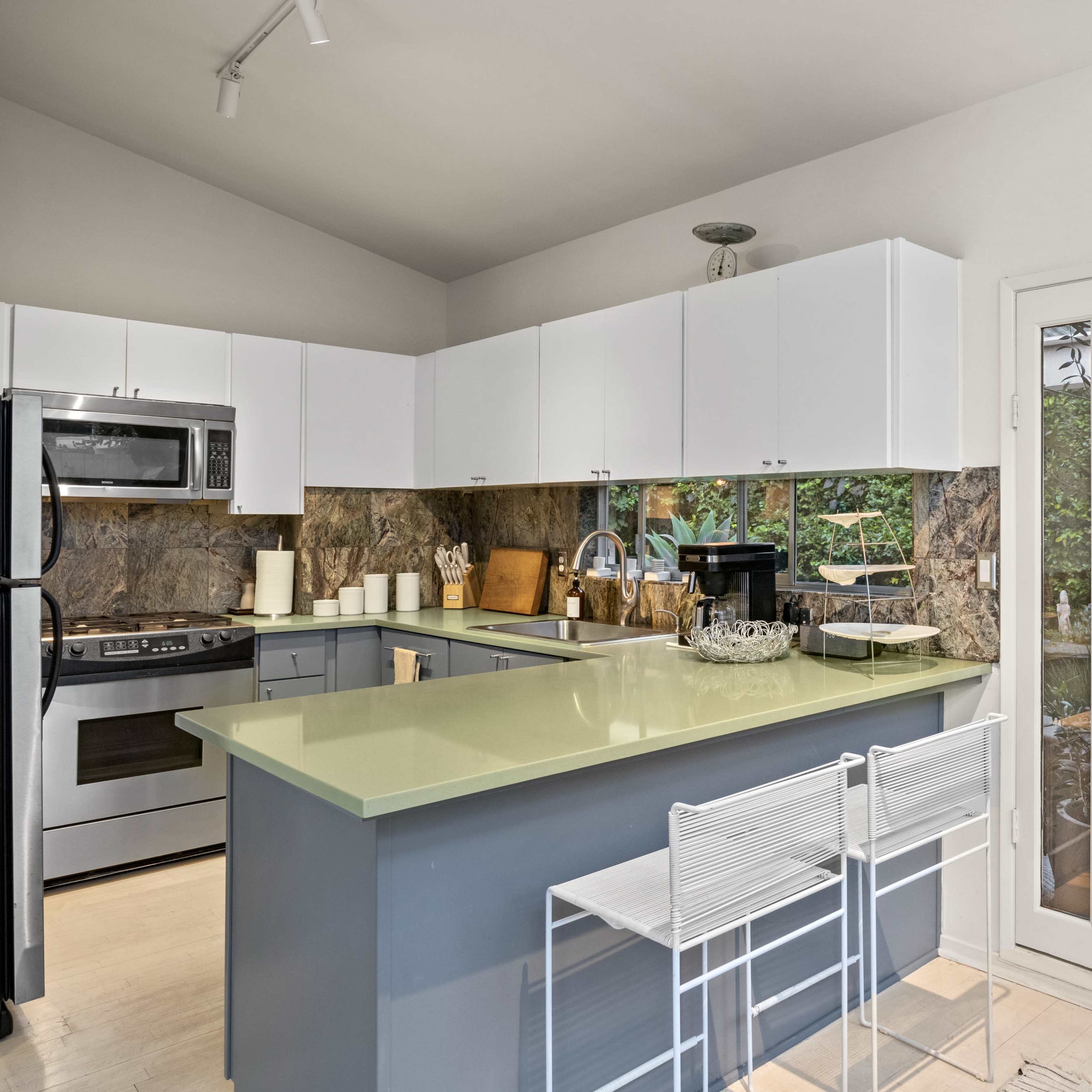 Midcentury Modern Beach Home Image in Laguna Beach, Laguna Beach, CA