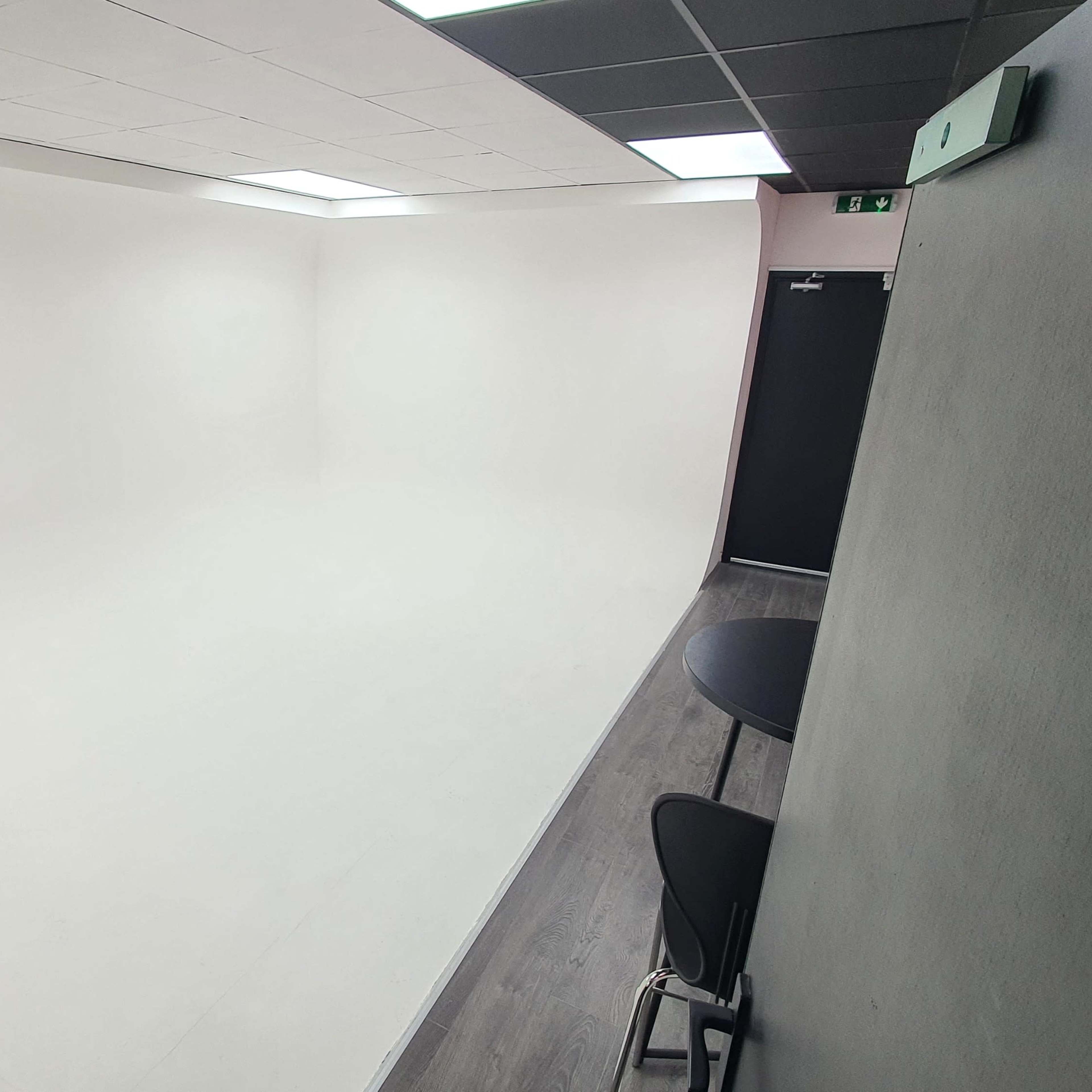 White Cove Cyclorama Studio Image in Birmingham, Birmingham, England