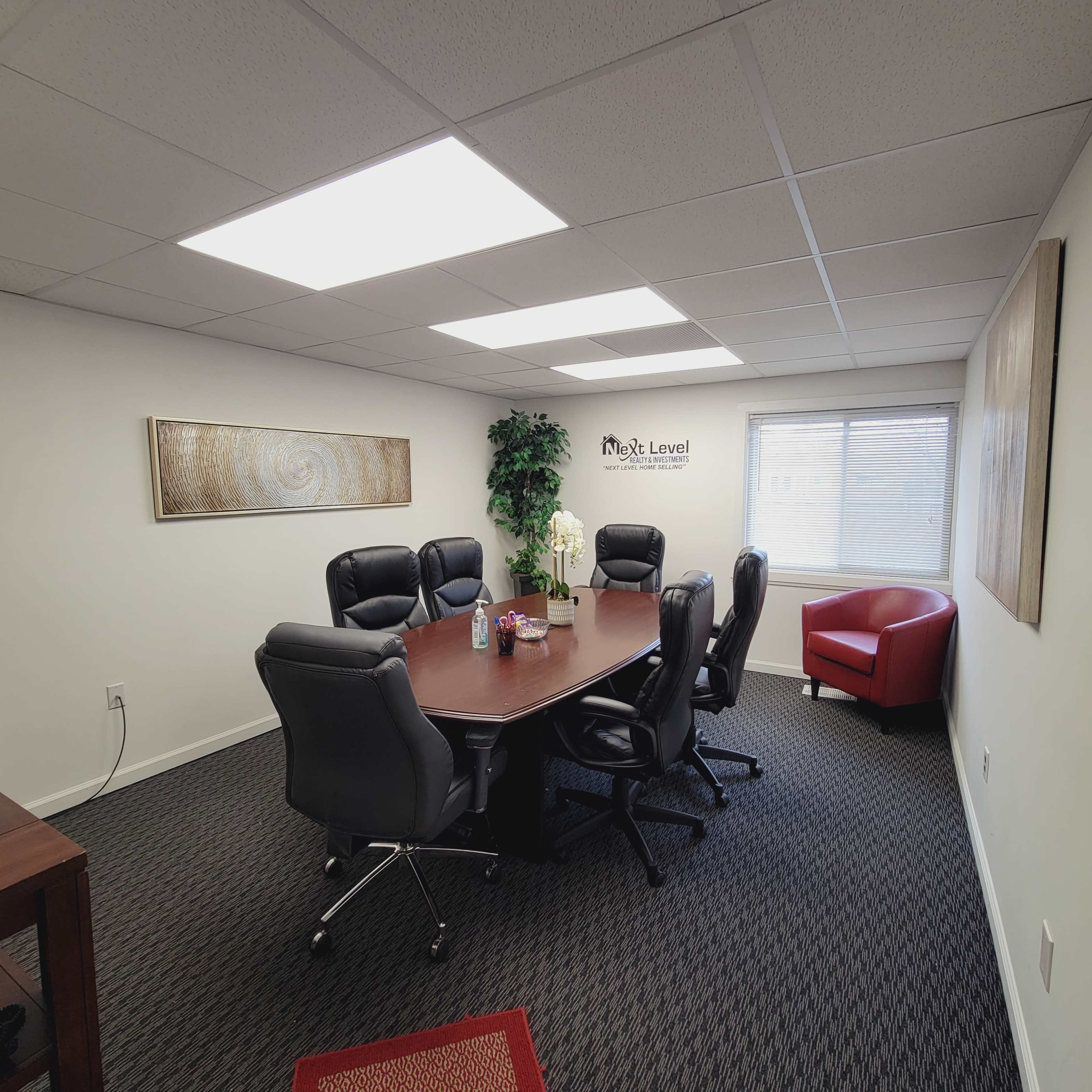 Clean and professional space for meetings or content creation Image in Westland, Westland, MI