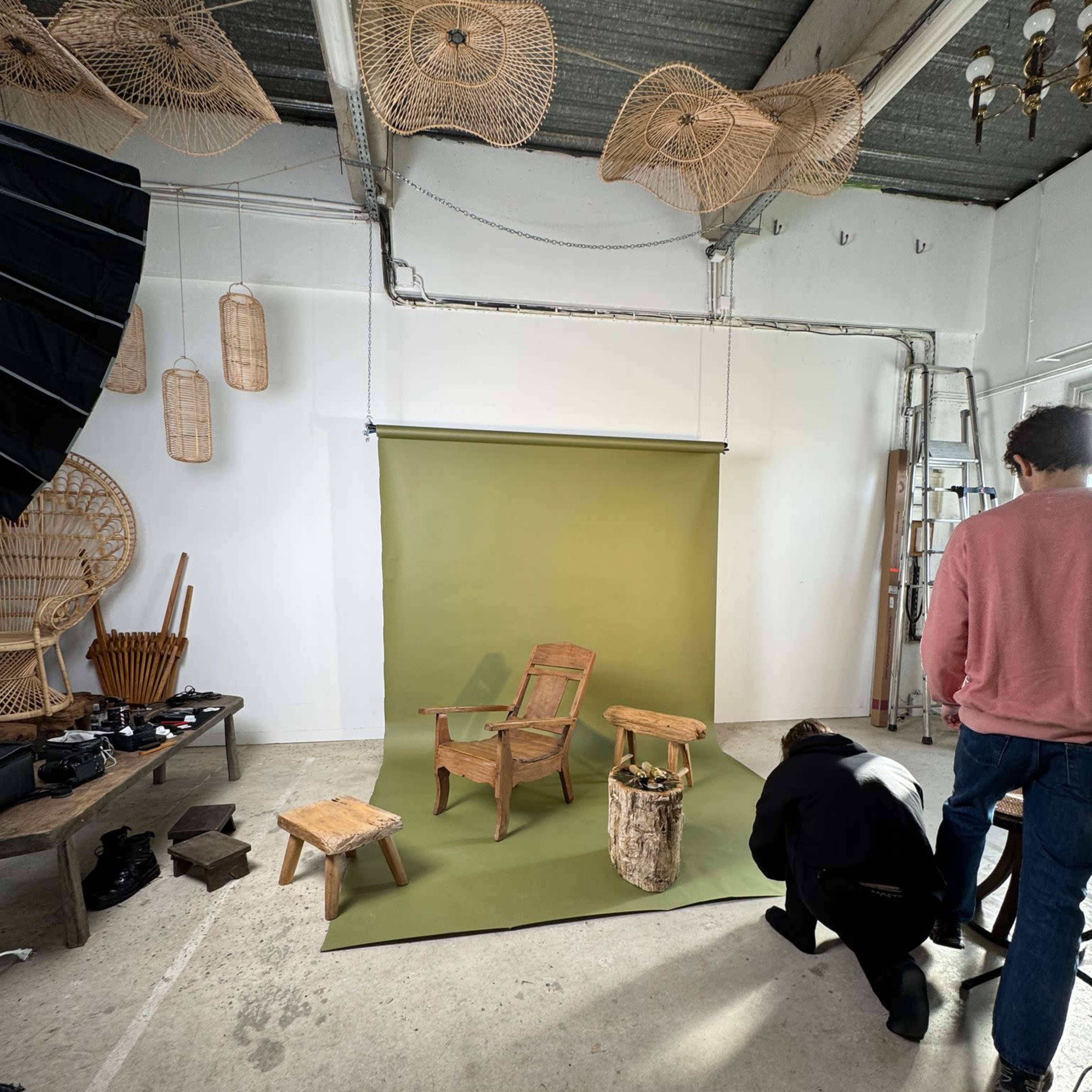 Magnifique atelier de stockage de mobilier au coeur de la capitale Image dans Porte de la Chapelle, Saint-Denis, Île-de-France
