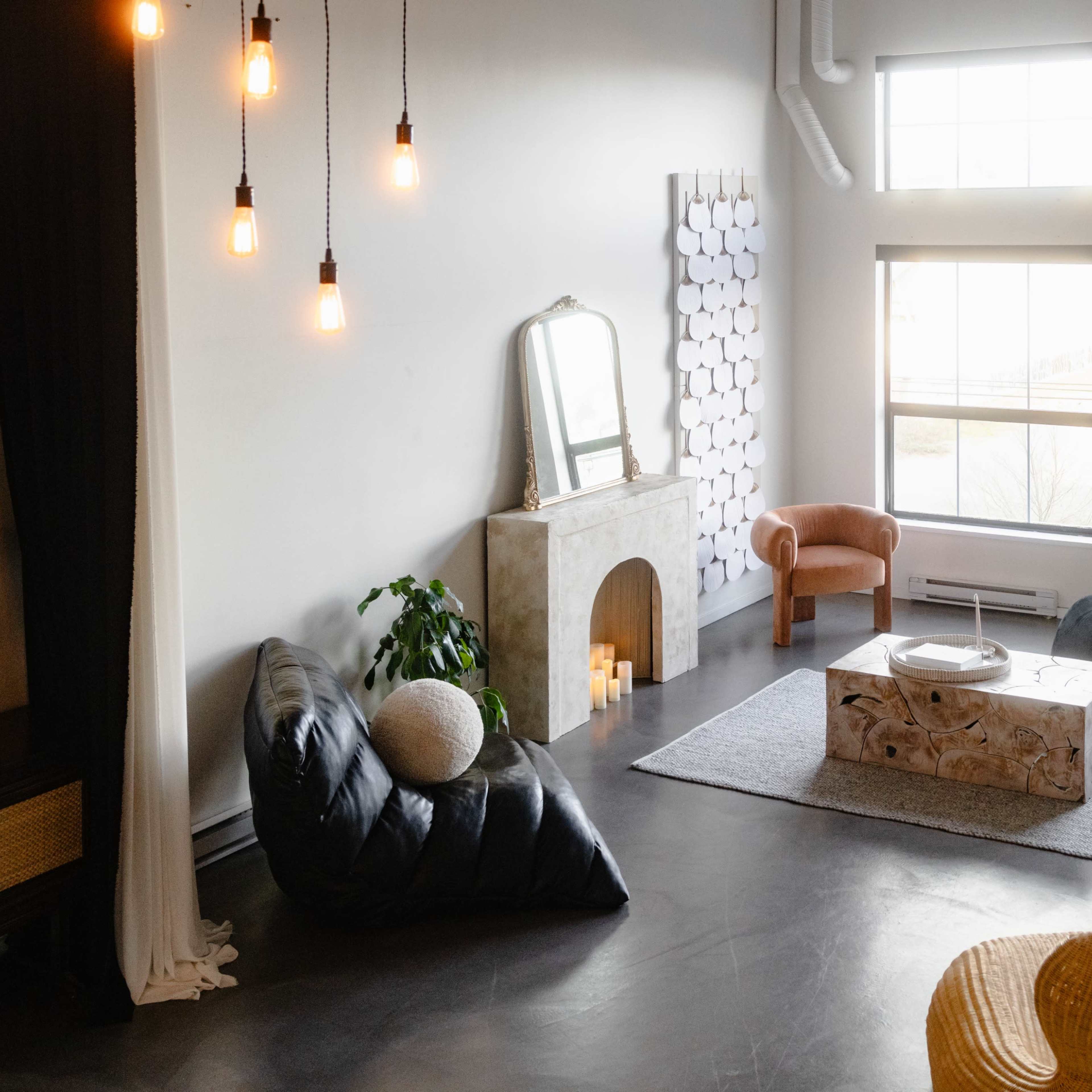 Prospect Studio Image in Strathcona, Vancouver, BC