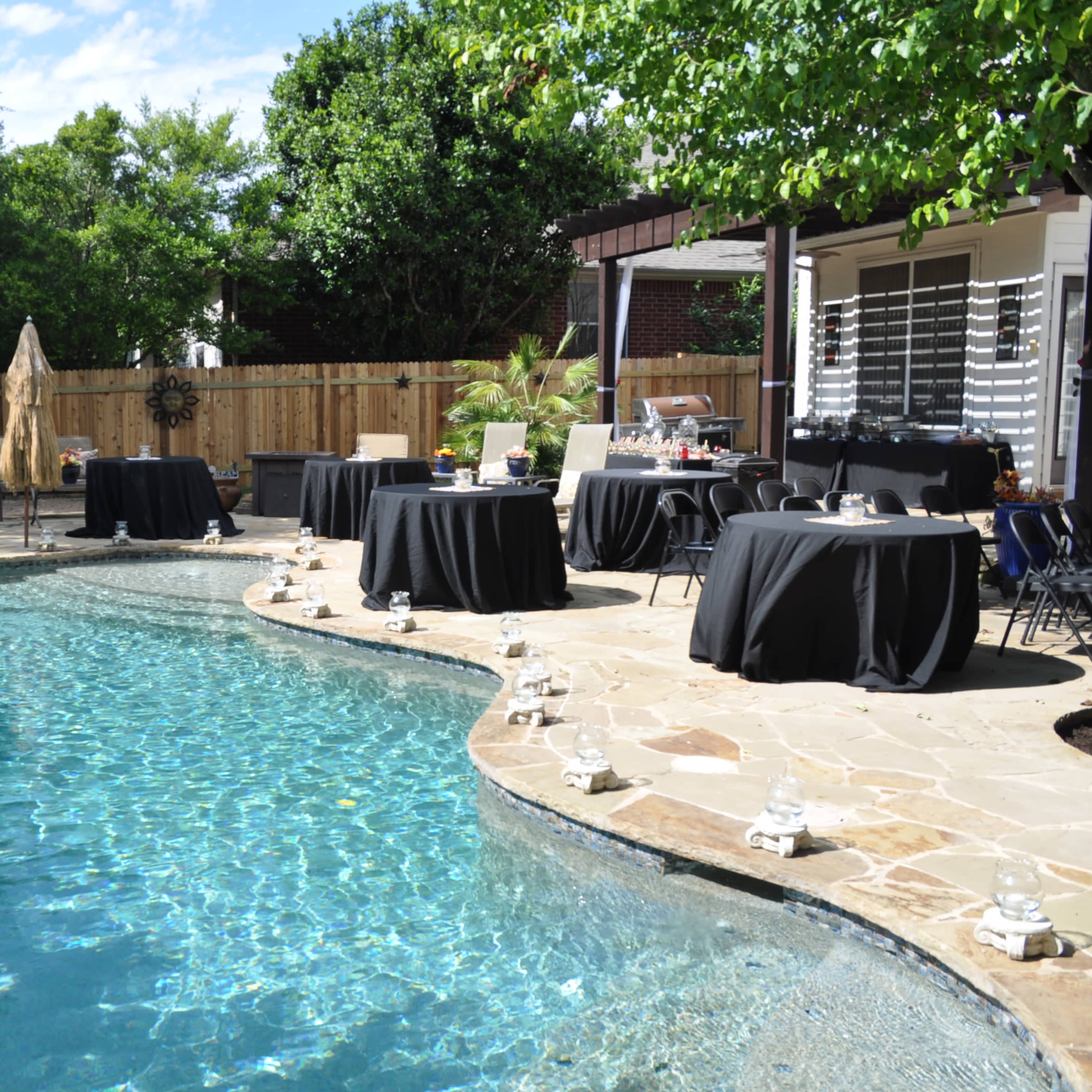Tropical Oasis Image in Mountain Creek, Pflugerville, TX