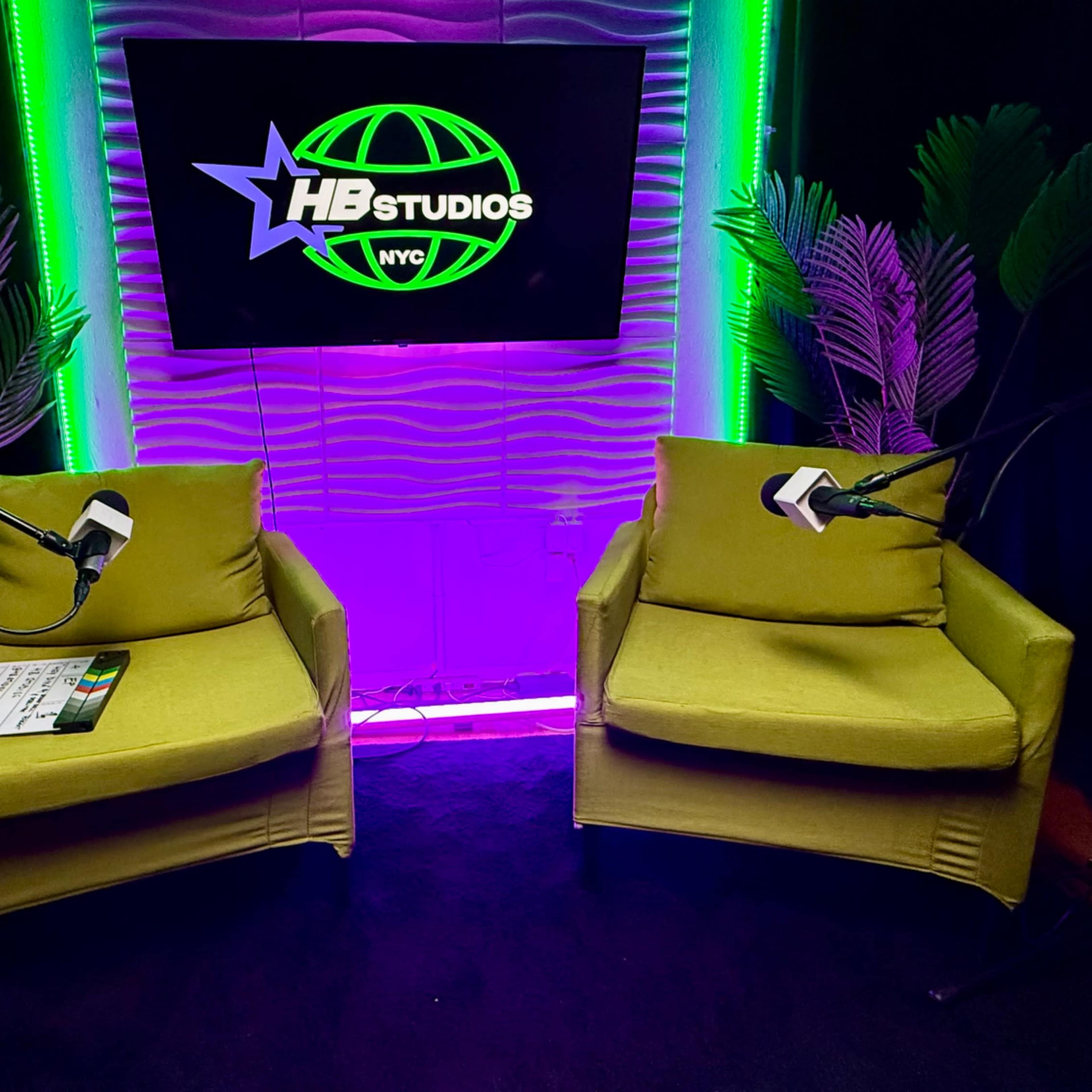Affordable Local Bronx Podcast & Content Studio (Beginners Welcome) BEST VALUE Image in Allerton, Bronx County, NY