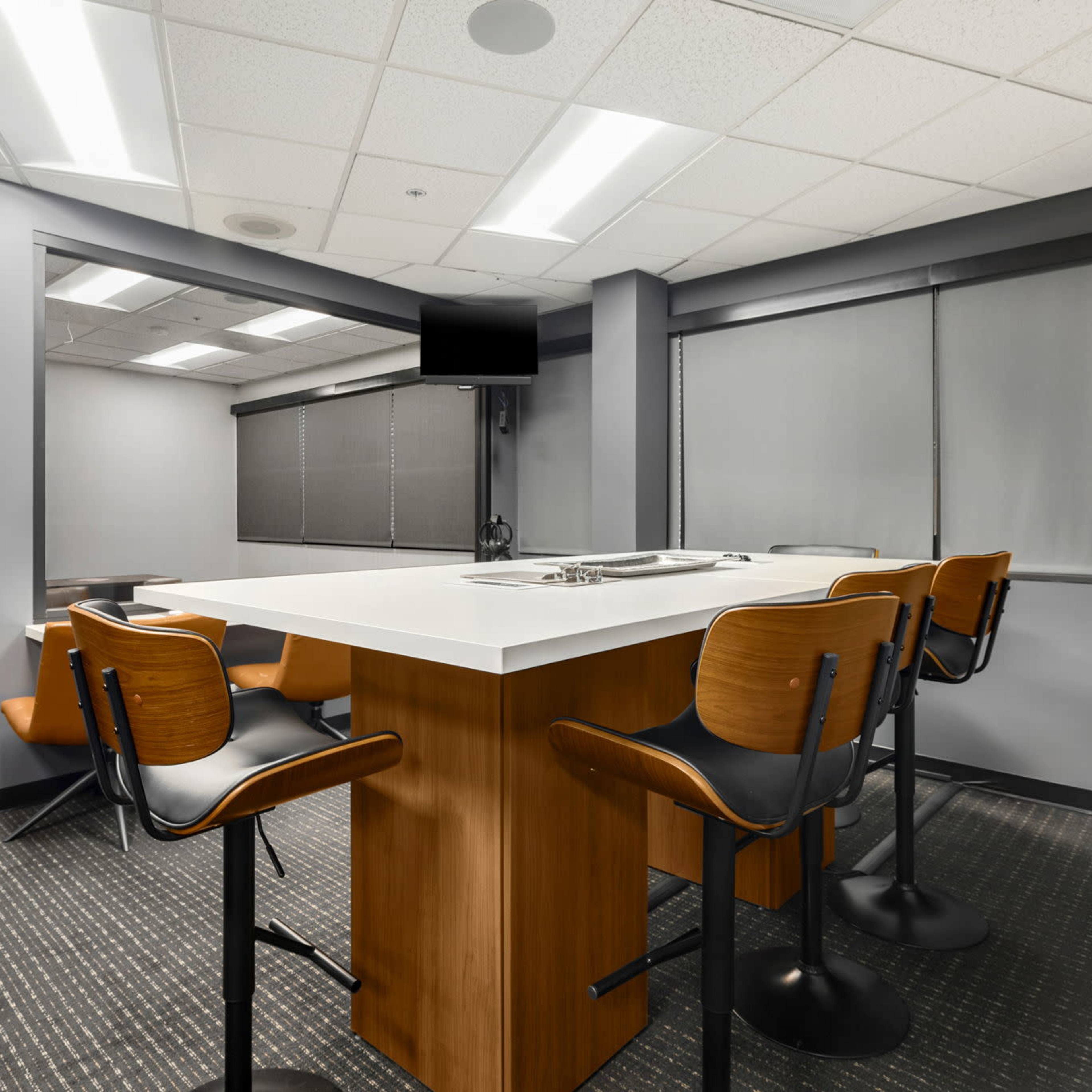 Think Tank Meeting Room Image in Tustin, Tustin, CA
