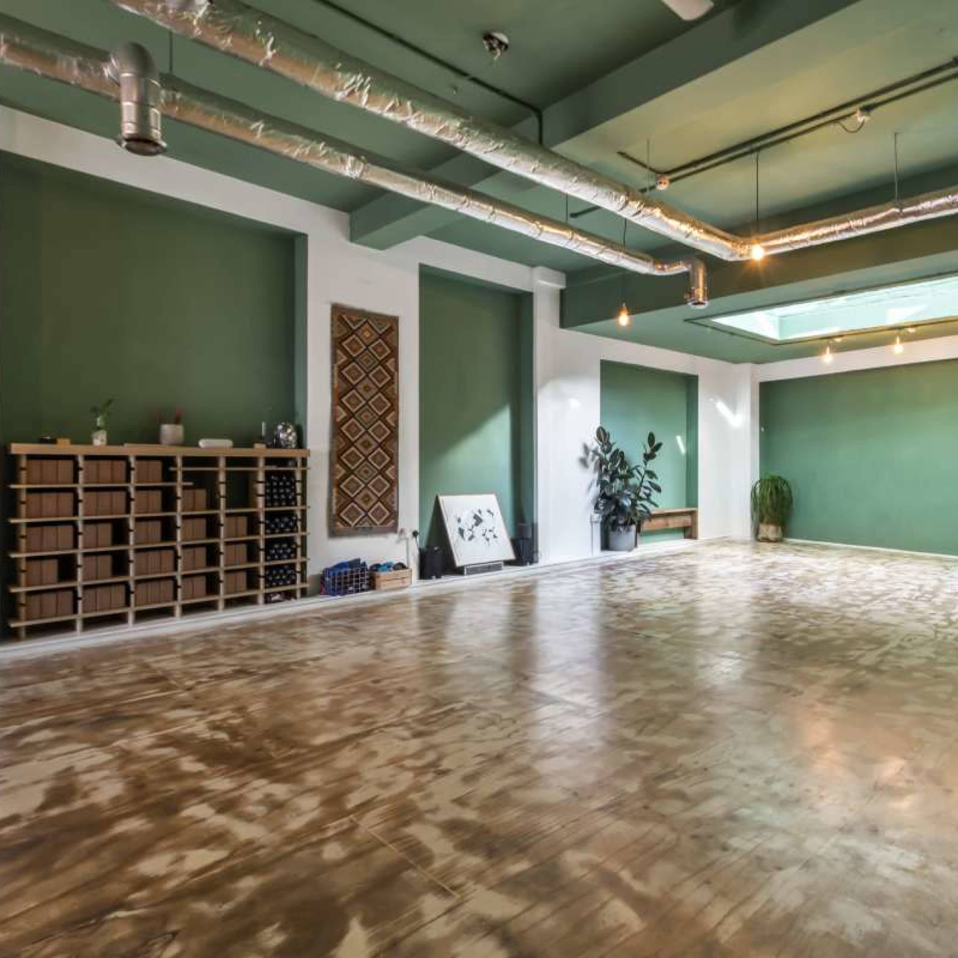 Industrial, bright and open yoga studio in East London Image in Hackney, London, England