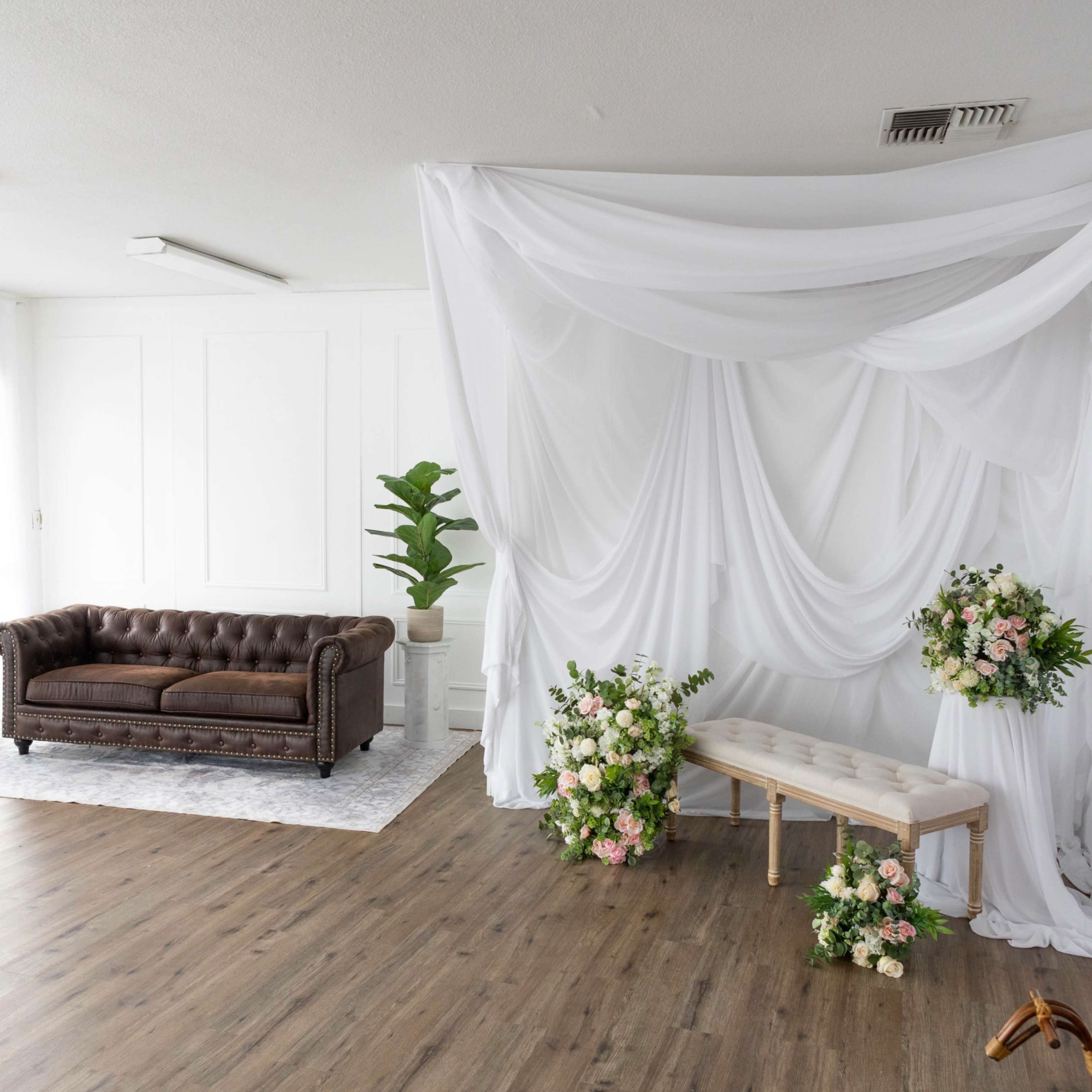 Large daylight photography studio Image in , Lacey, WA