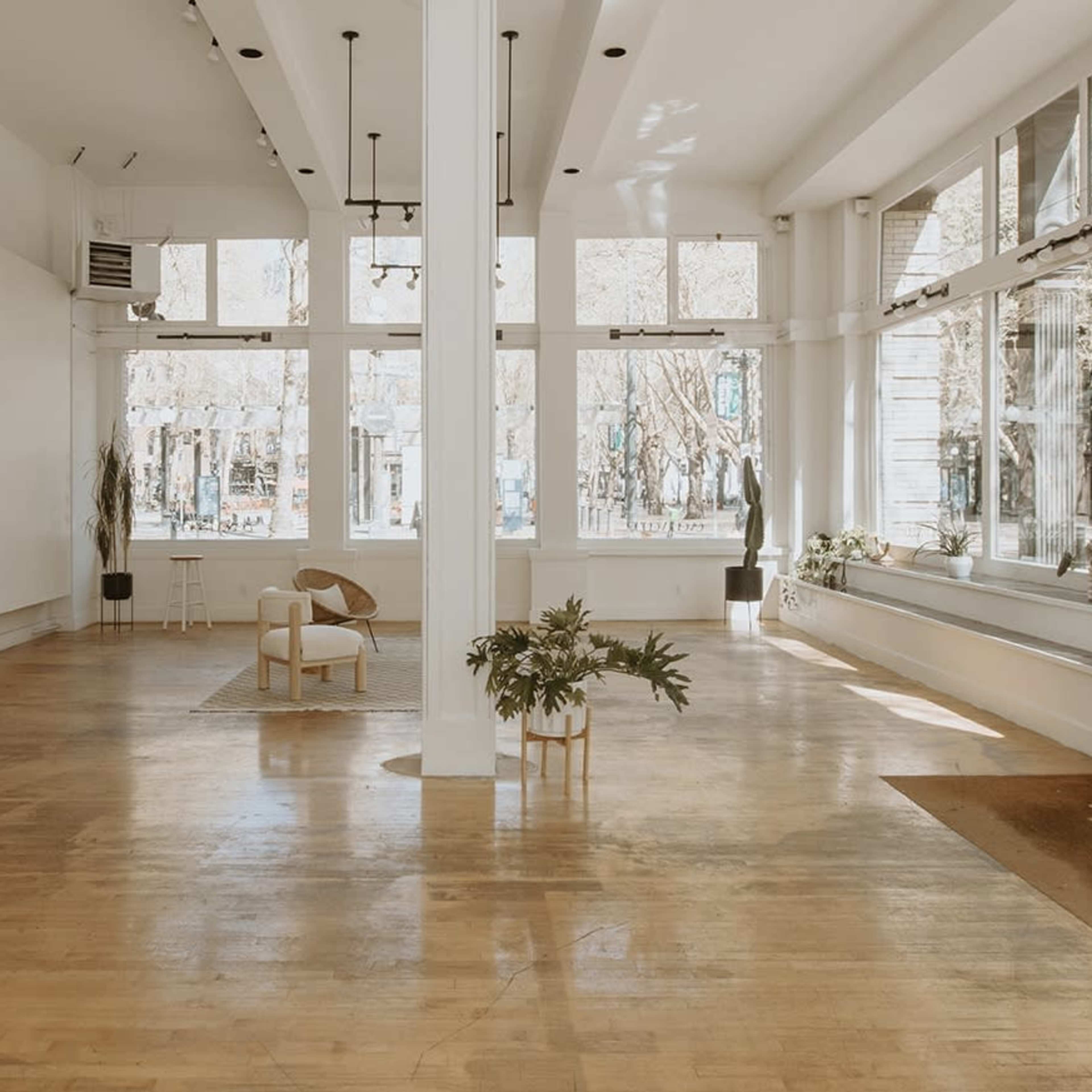 OCCIDENTAL STUDIO Image in Downtown Seattle, Seattle, WA
