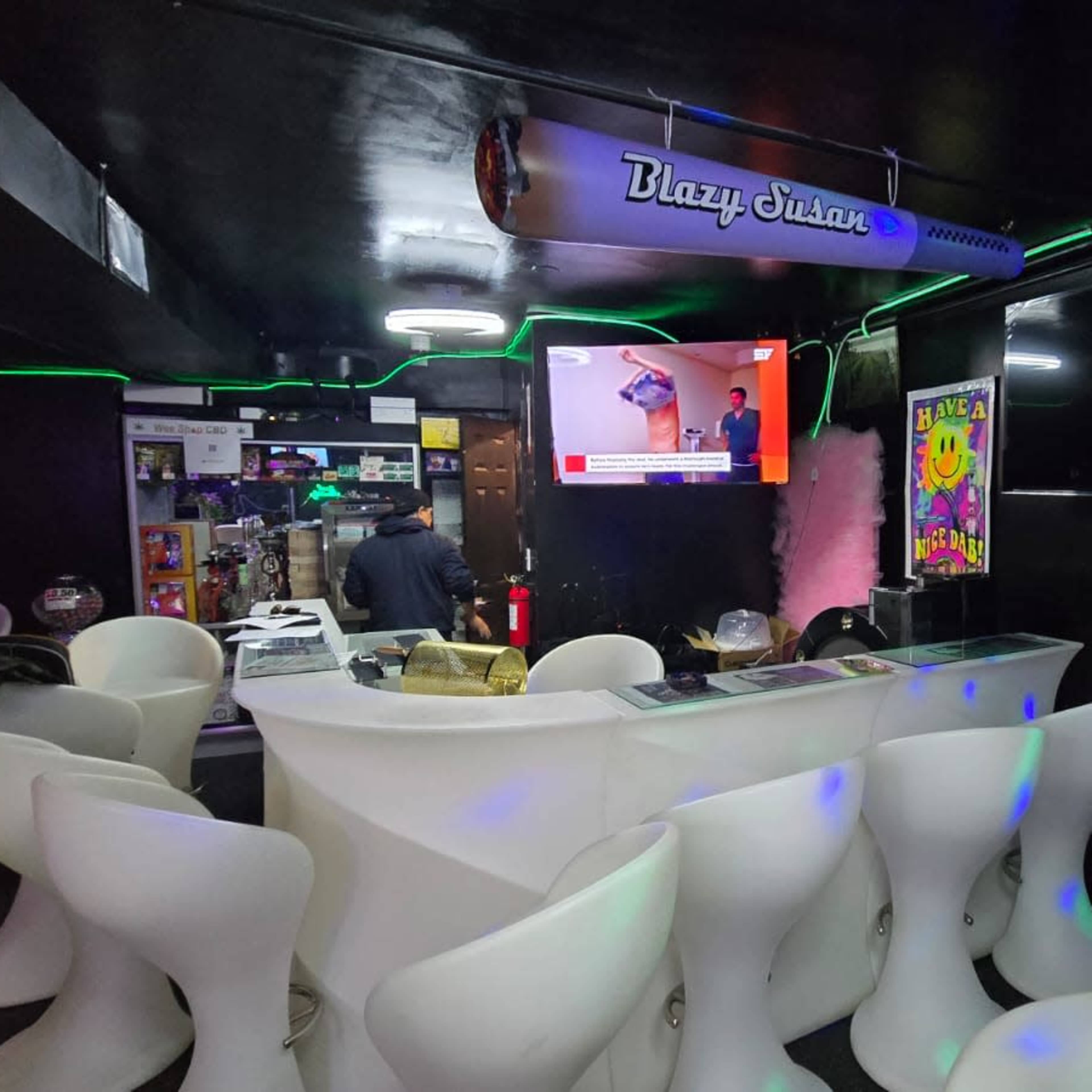 Cafe Lounge Image in East Franklin, Franklin Township, NJ