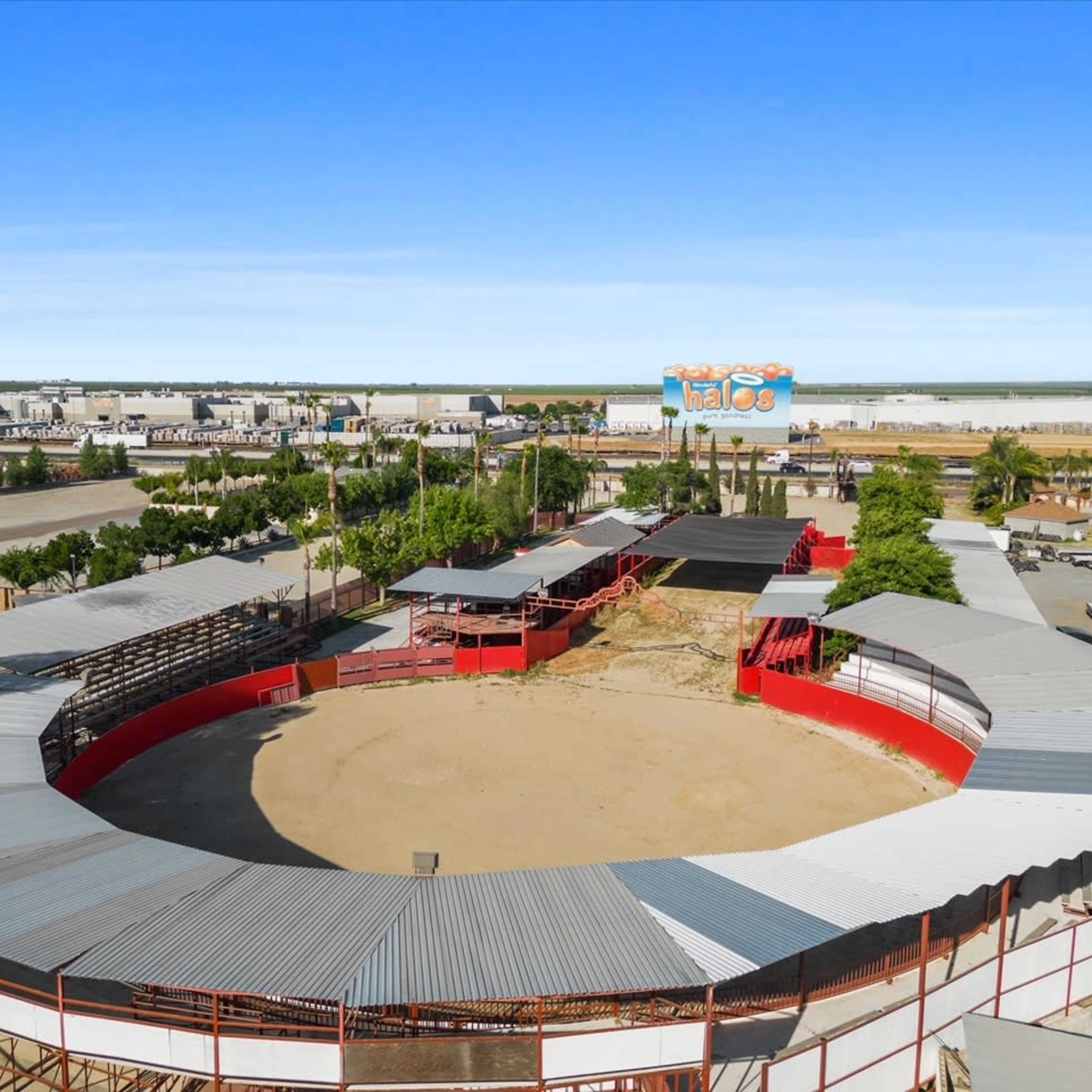 Rodeo Arena Image in , Delano, CA