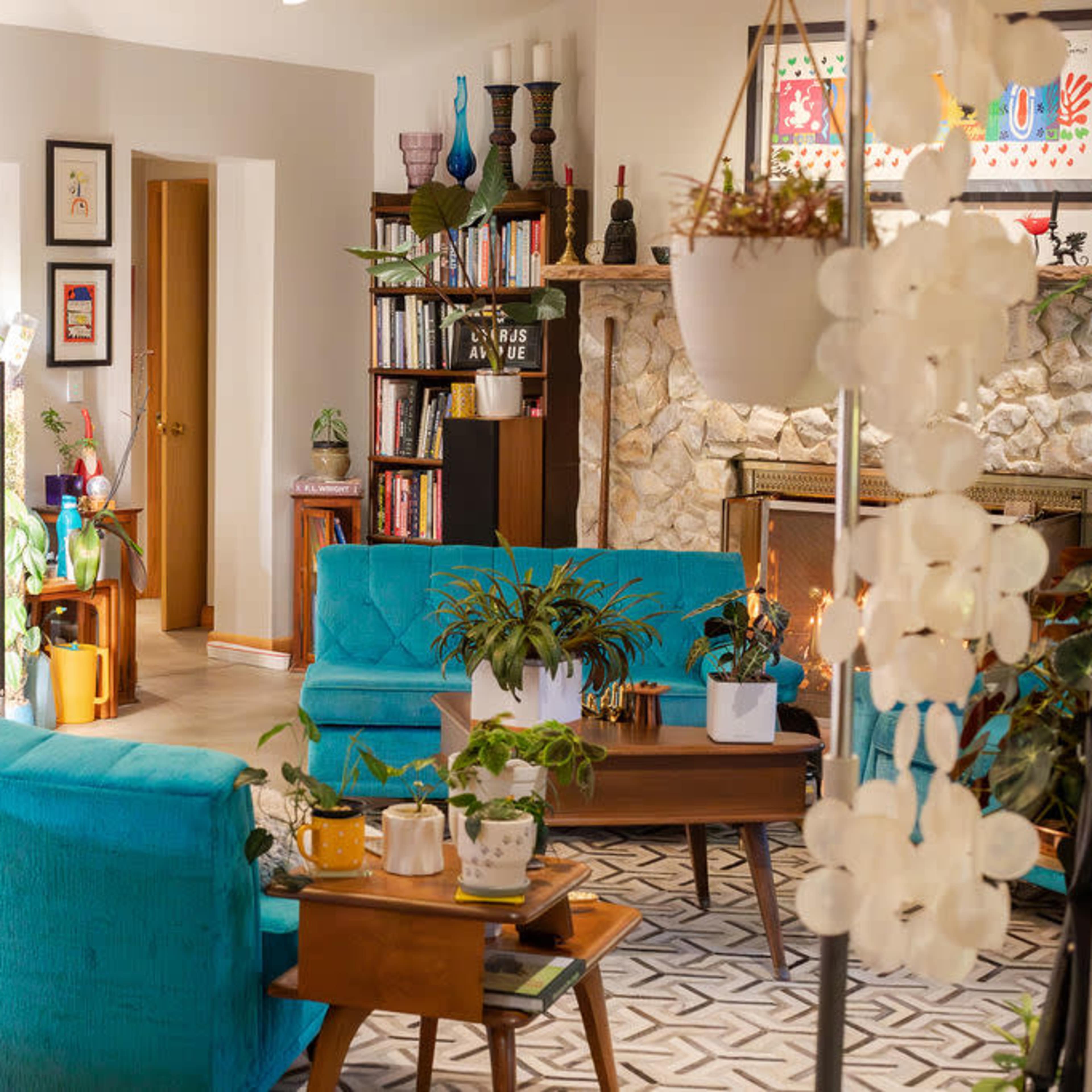 Mid-Mod Meets Urban Oasis: A Creative Space for Photo Shoots, Podcasts, Meetings, and More Image in Harvey Park, Denver, CO