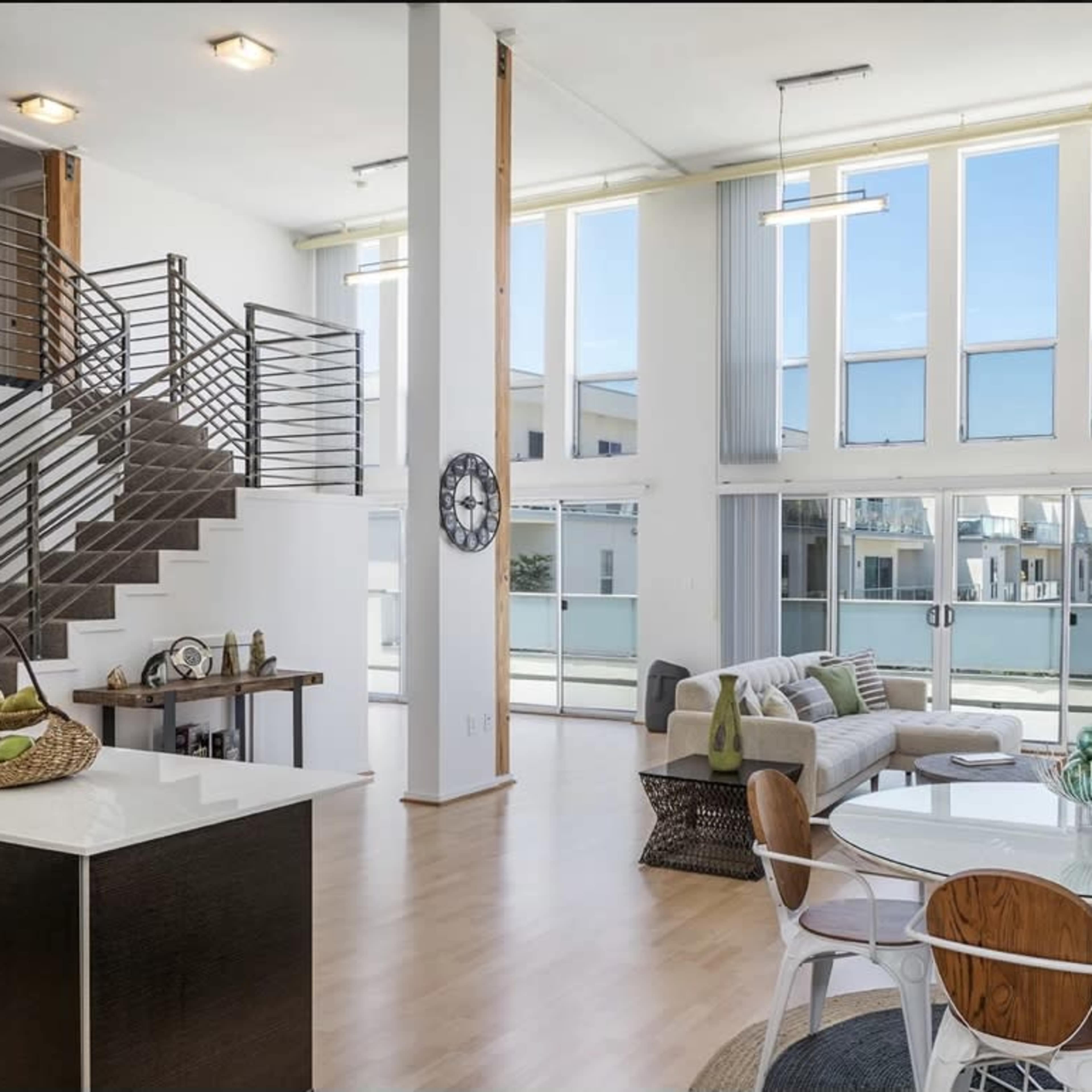 Industrial Modern Loft w/ Kitchen, Dining, Office, Baby Room and Huge Balcony w/ Ocean Views Image in Del Rey, Los Angeles, CA