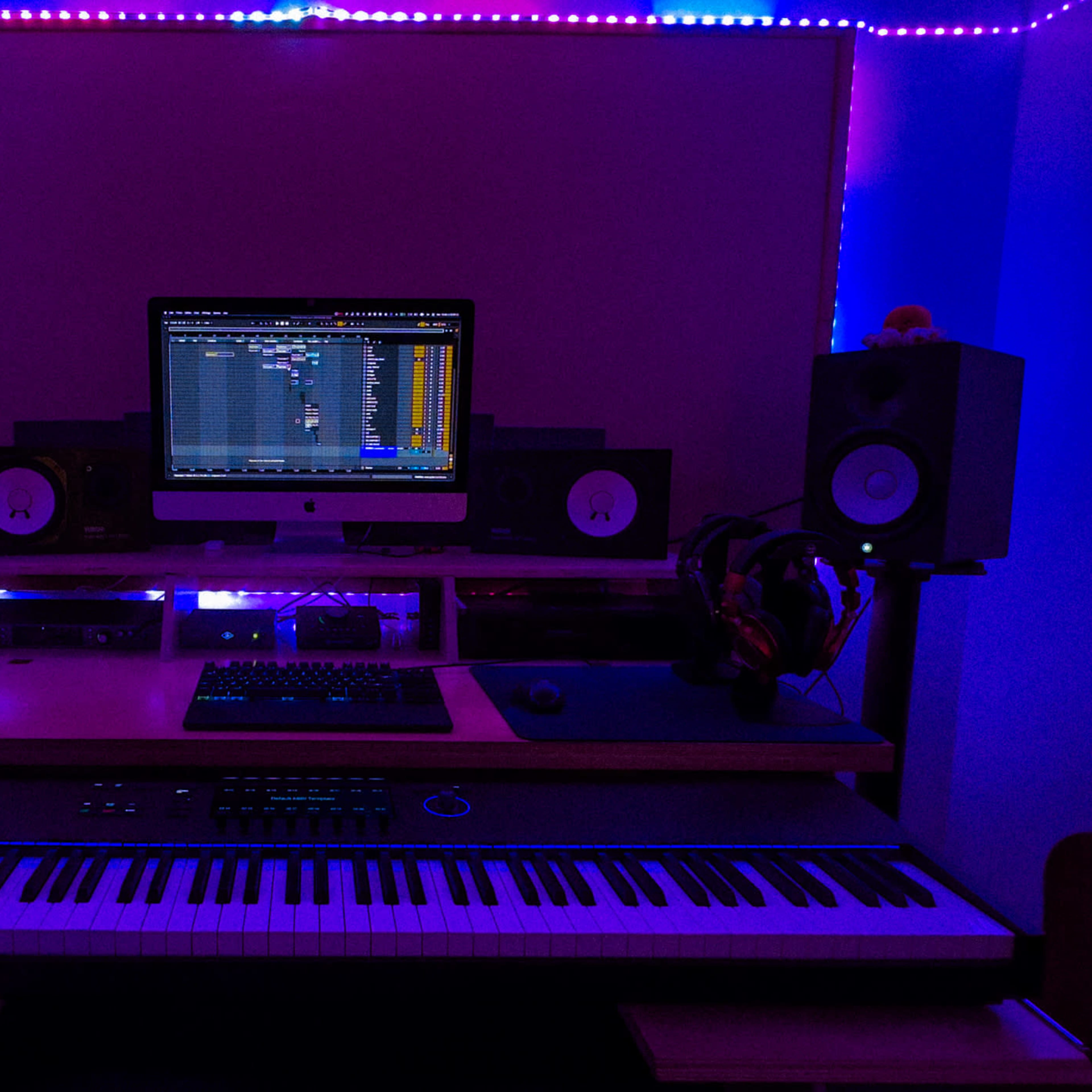 Studio d'Enregistrement Musical Professionnel adapté à votre Budget ! Image dans , Saint-Cloud, Île-de-France