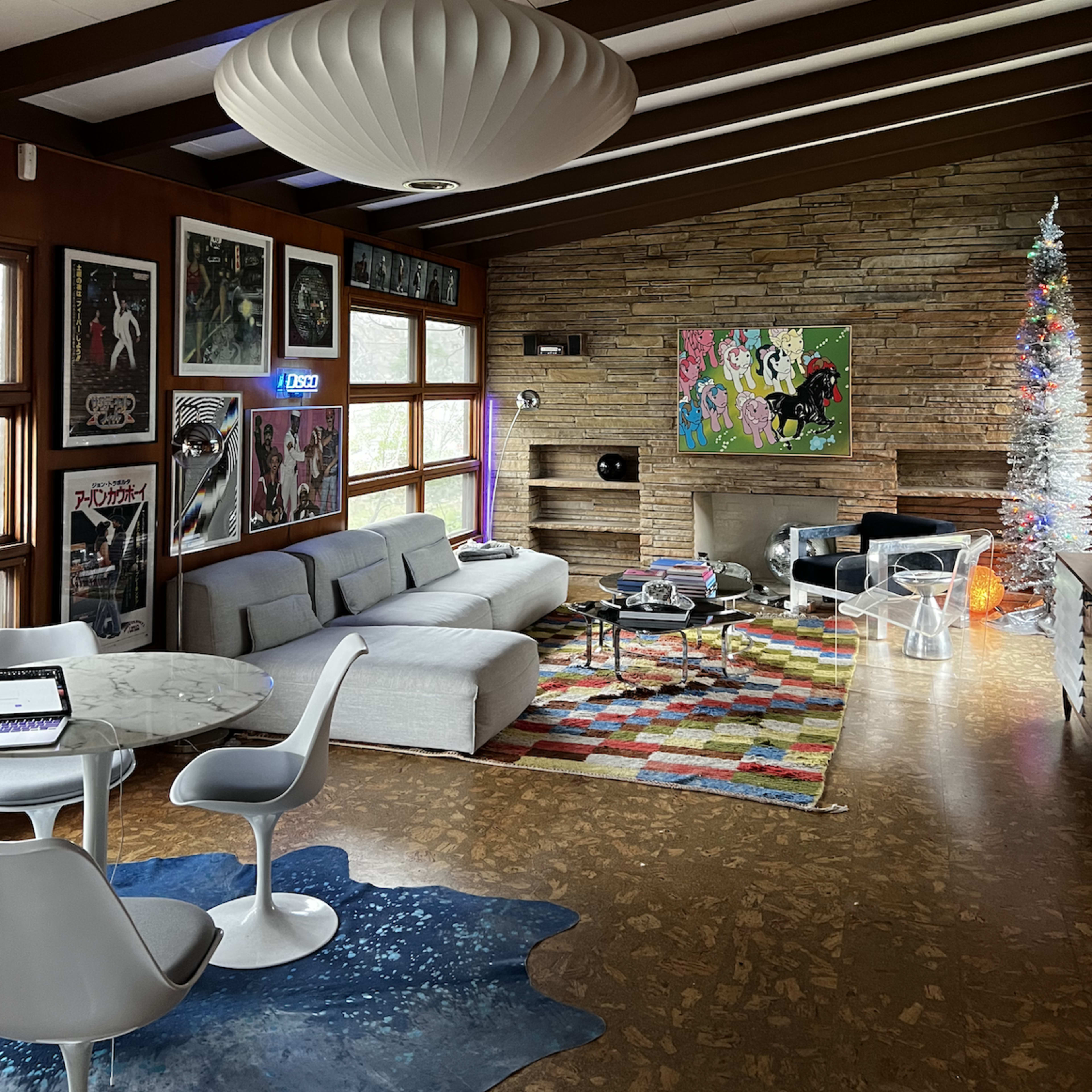 Midcentury Designer Home Playboy MCM 70s Disco Pad Image in Barton Hills, Austin, TX