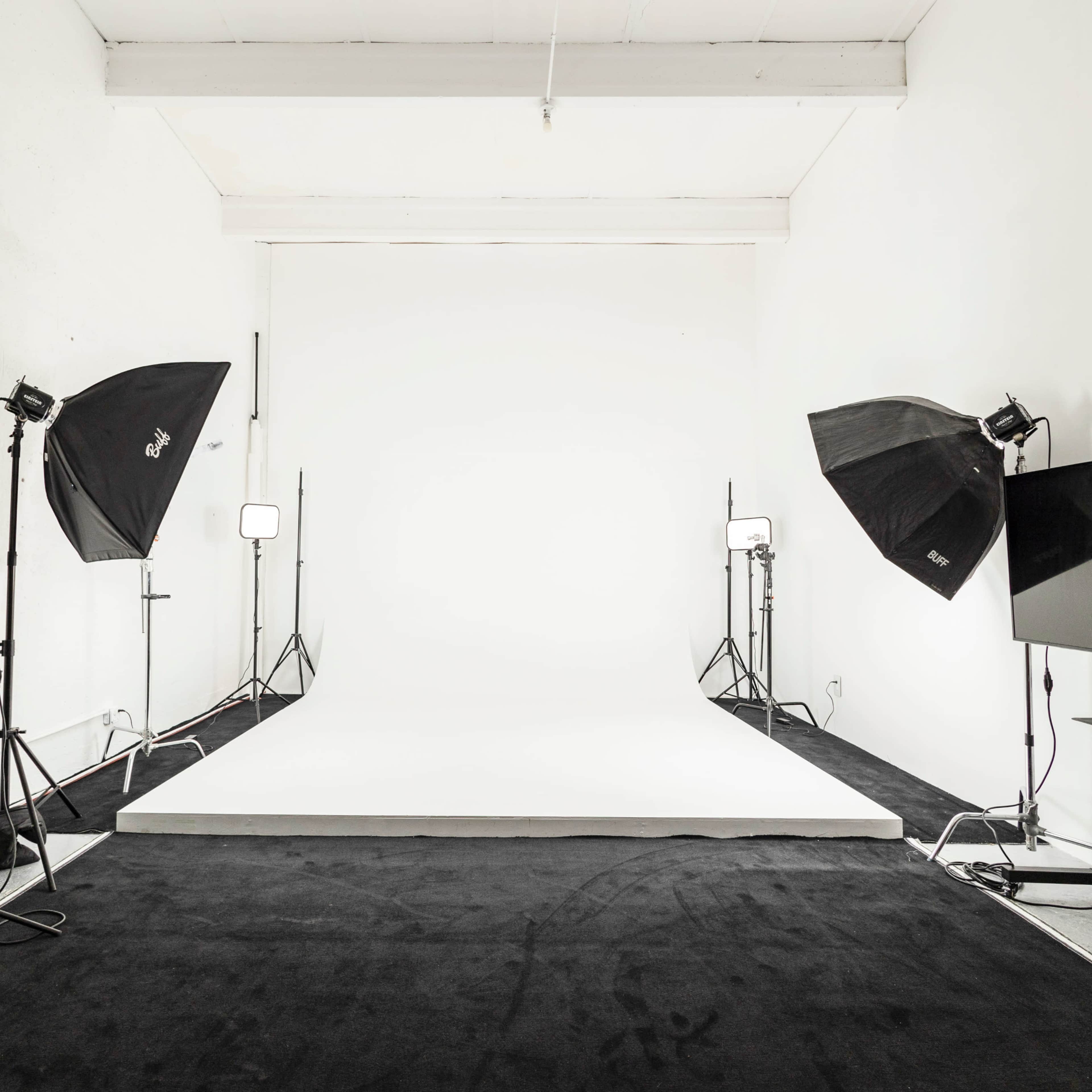 Miami Design Shop Photo Studio Image in Little River, Miami, FL
