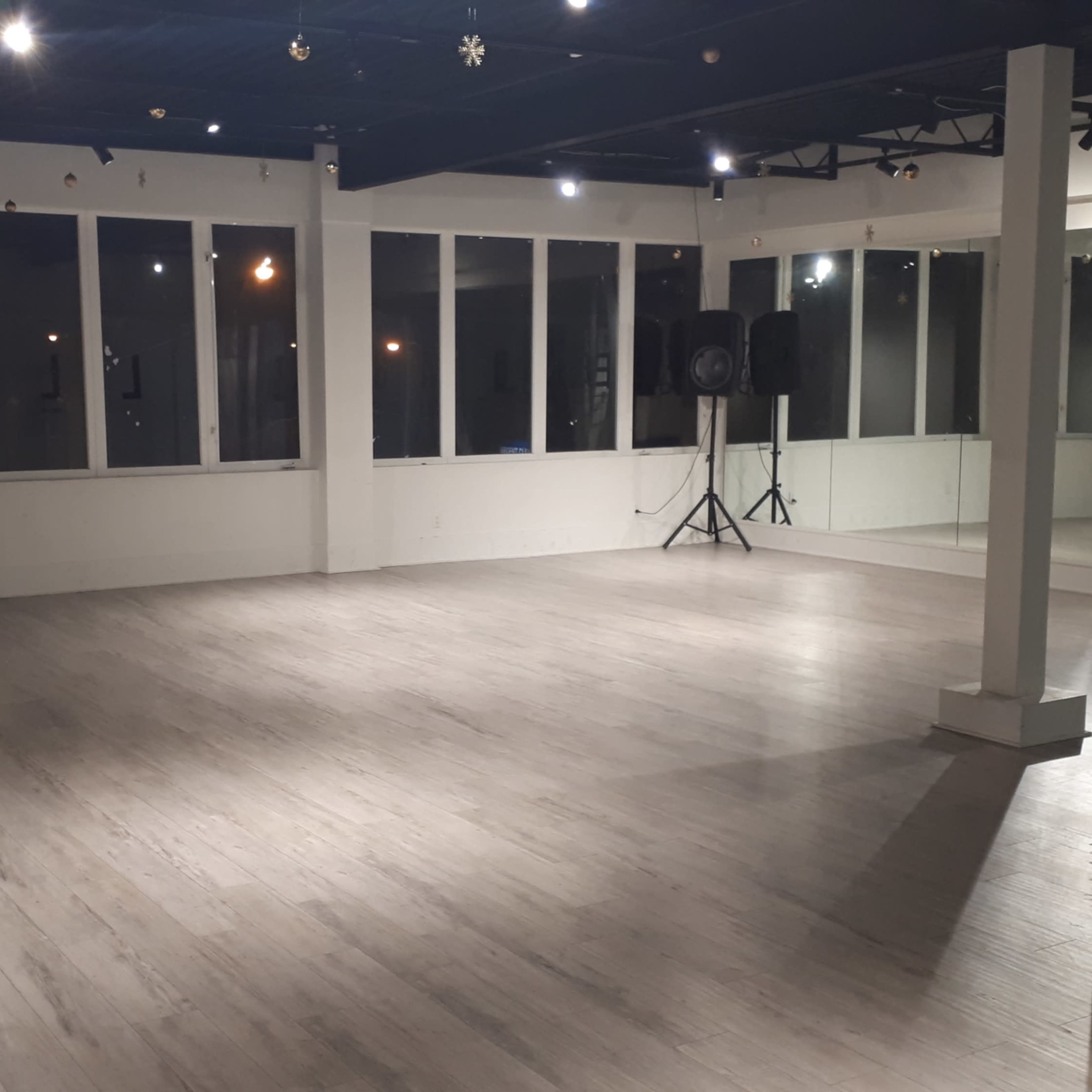 Studio 1 :Brand New Dance Studio Rentals at Yonge & Eglinton Image in Davisville Village, Toronto, ON