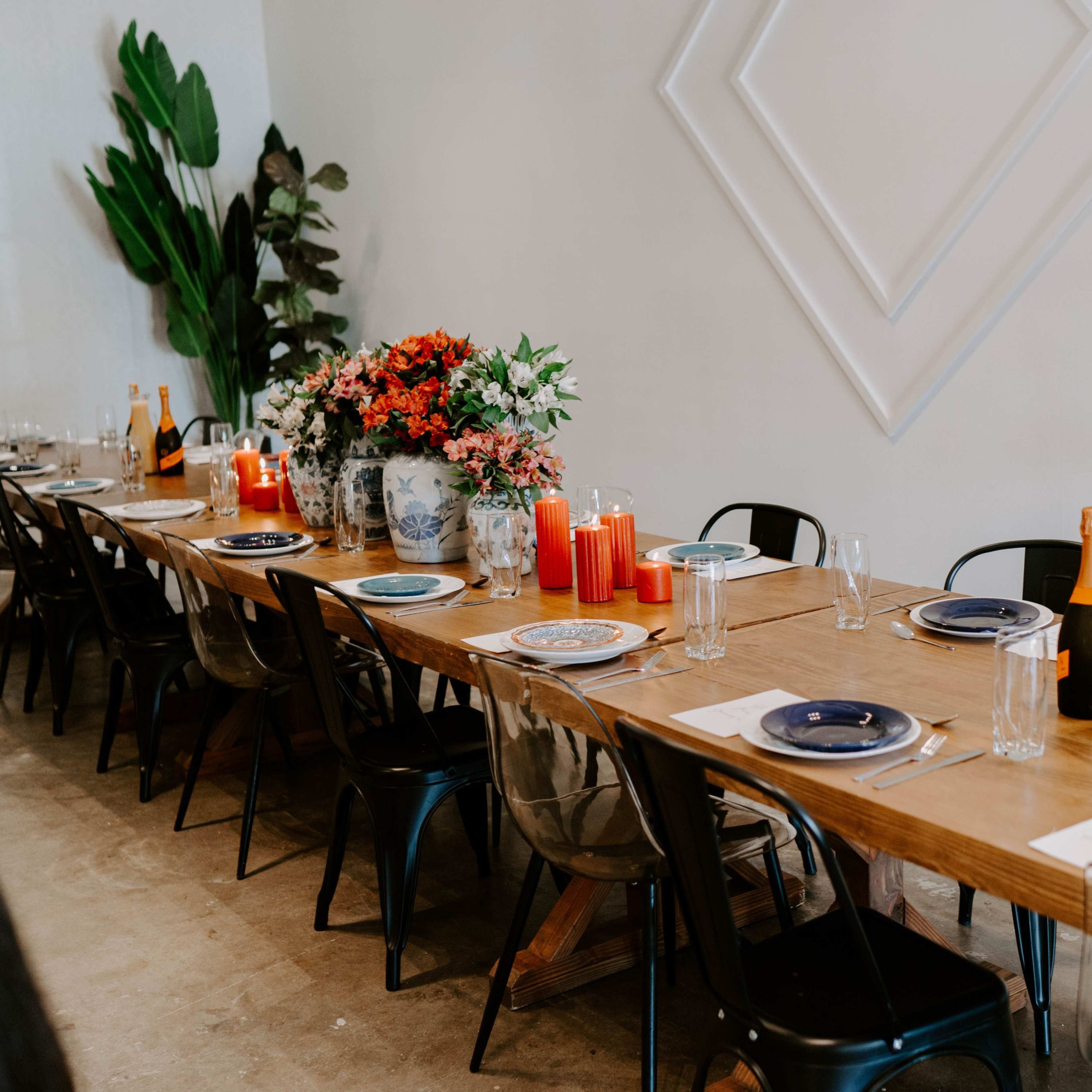 Luxury Event Space with Home-Like Aesthetic Image in Cedar Crest, Dallas, TX