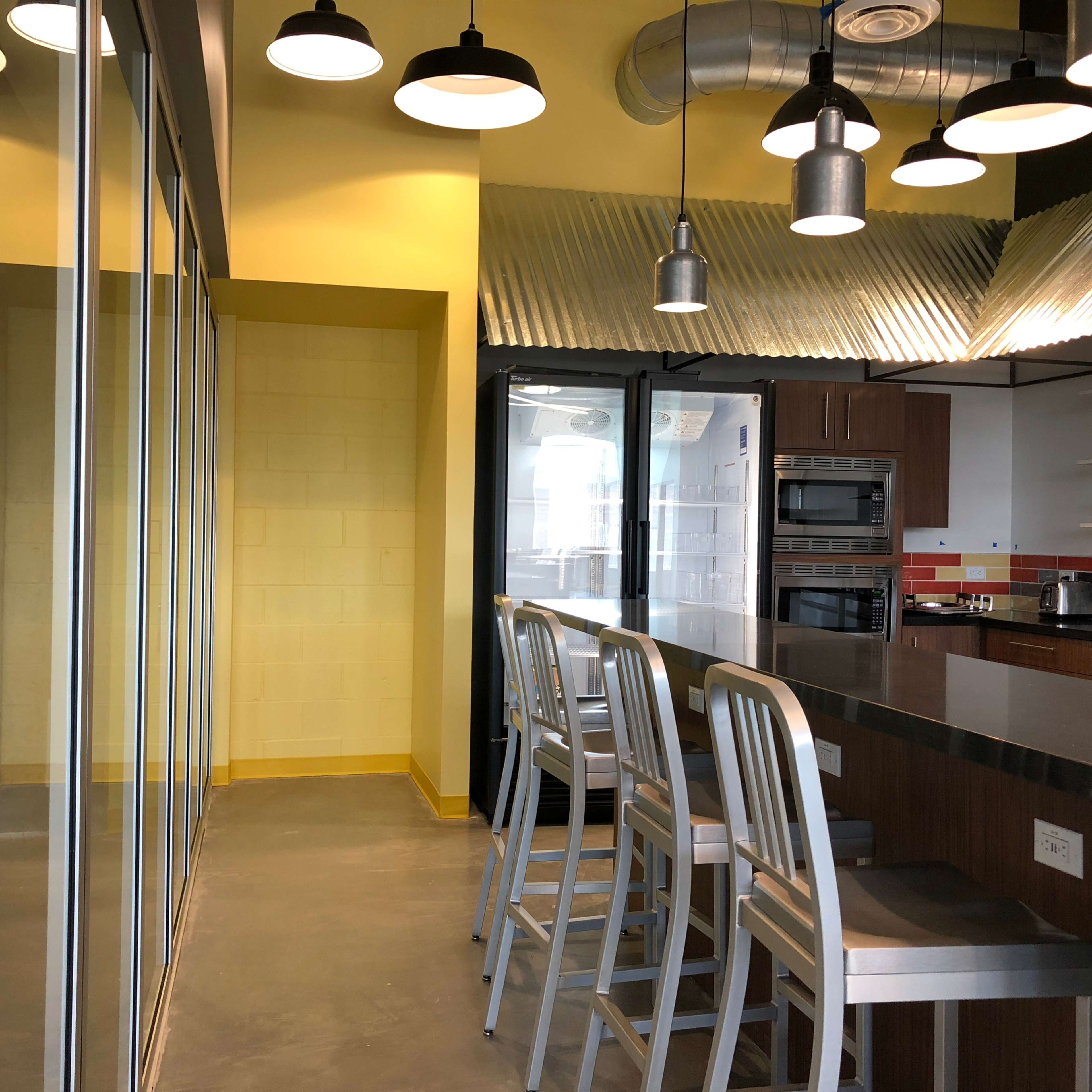 Cozy 4 Person Meeting Room Image in Frisco, Frisco, TX