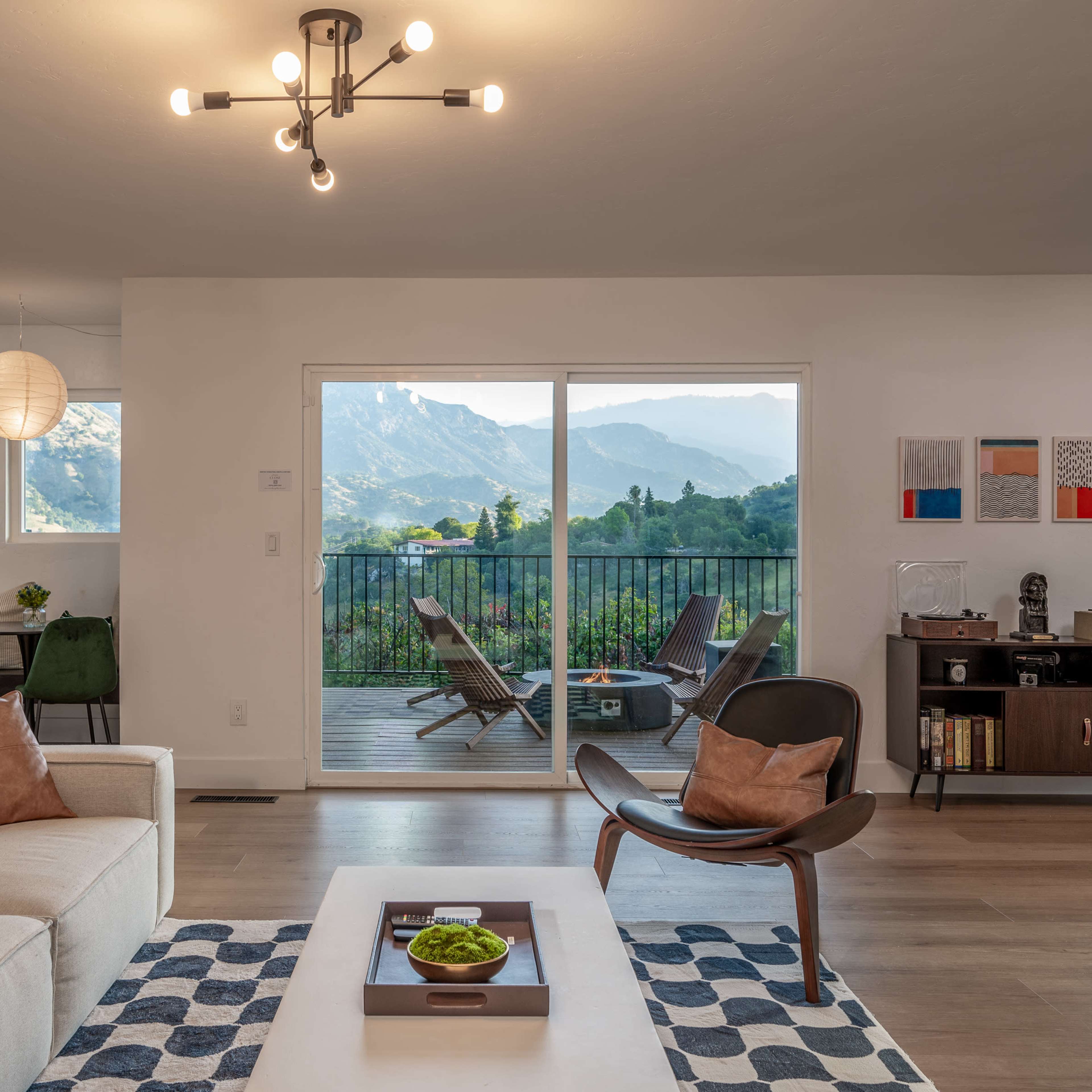 Sierra Skyline: A Stunning Event & Retreat Space with Unmatched Views Image in Three Rivers, Three Rivers, CA