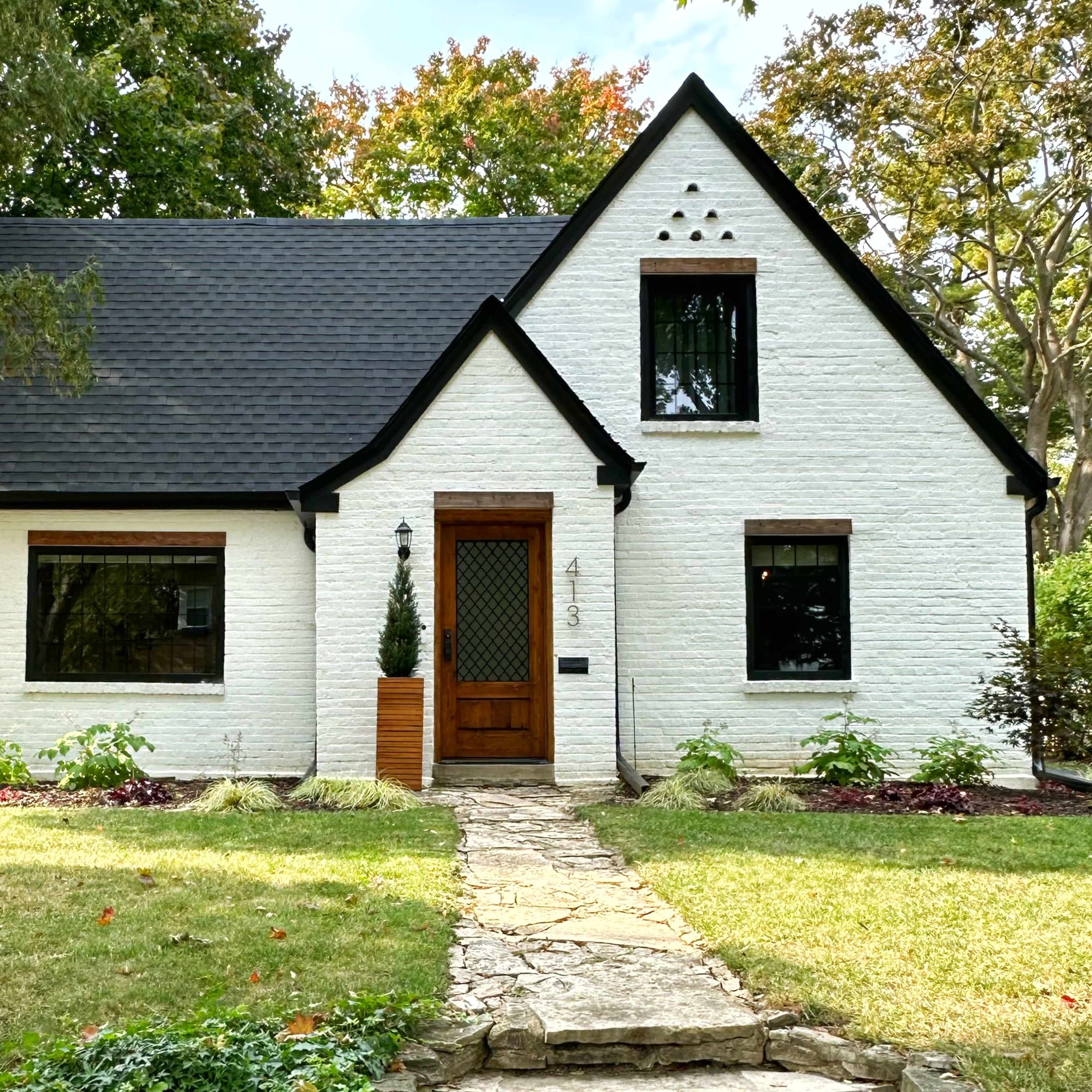 Vintage 1920s Arts & Crafts Cottage // Ready for Productions Image in Libertyville Township, Libertyville, IL