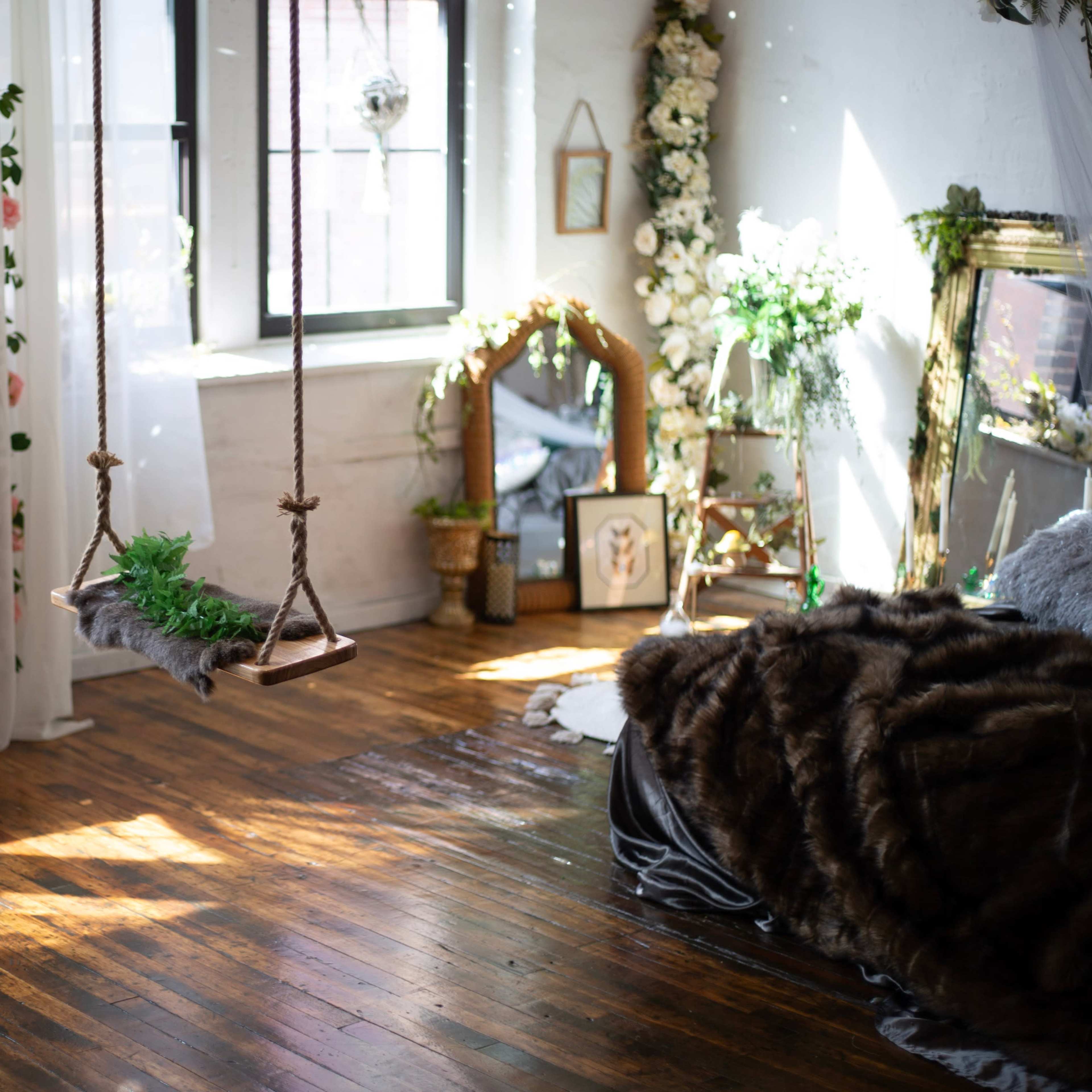Enchanted Photo Studio with unique decor Image in York, York, PA