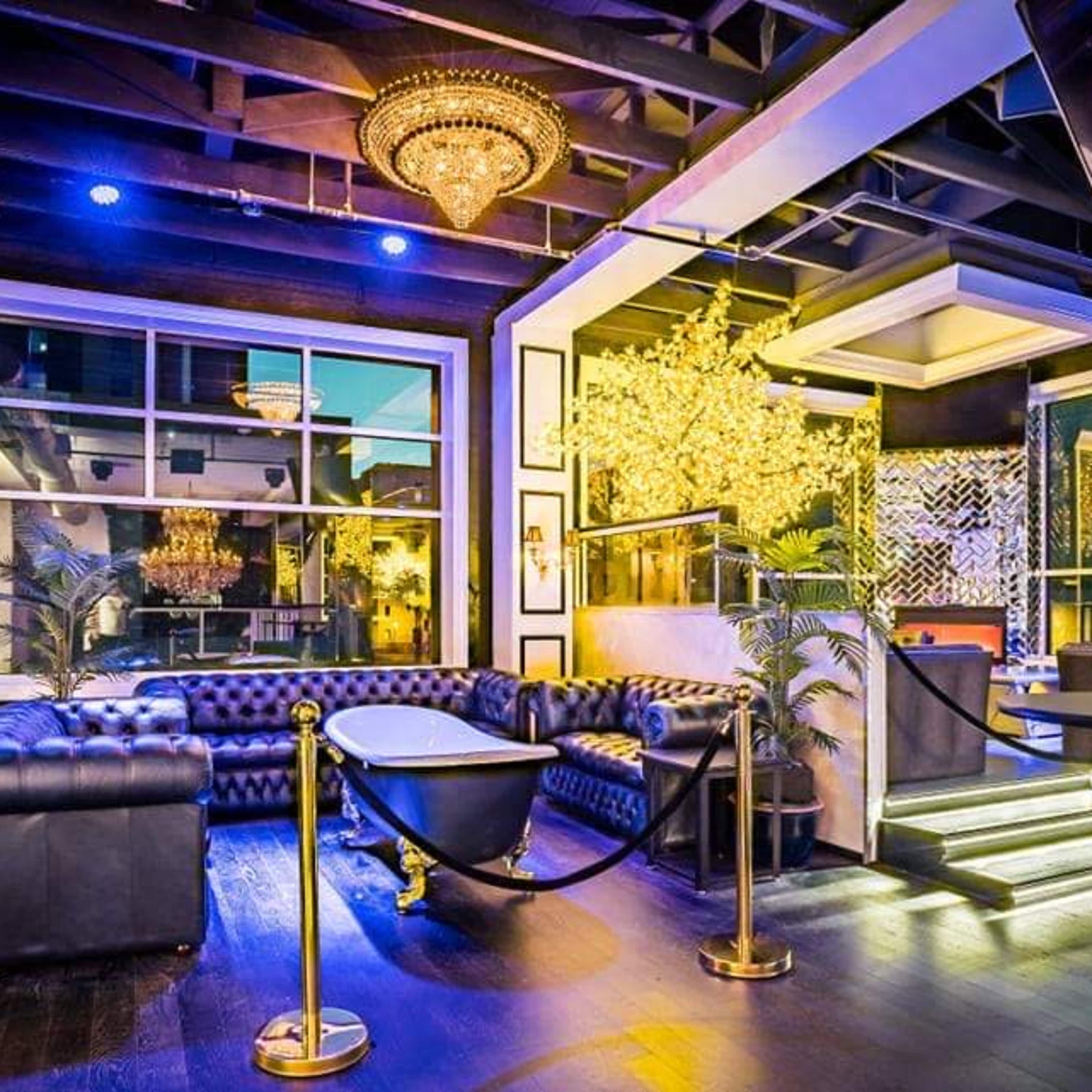 Rokwood Nightclub and Bar Image in Dallas Downtown Historic District, Dallas, TX
