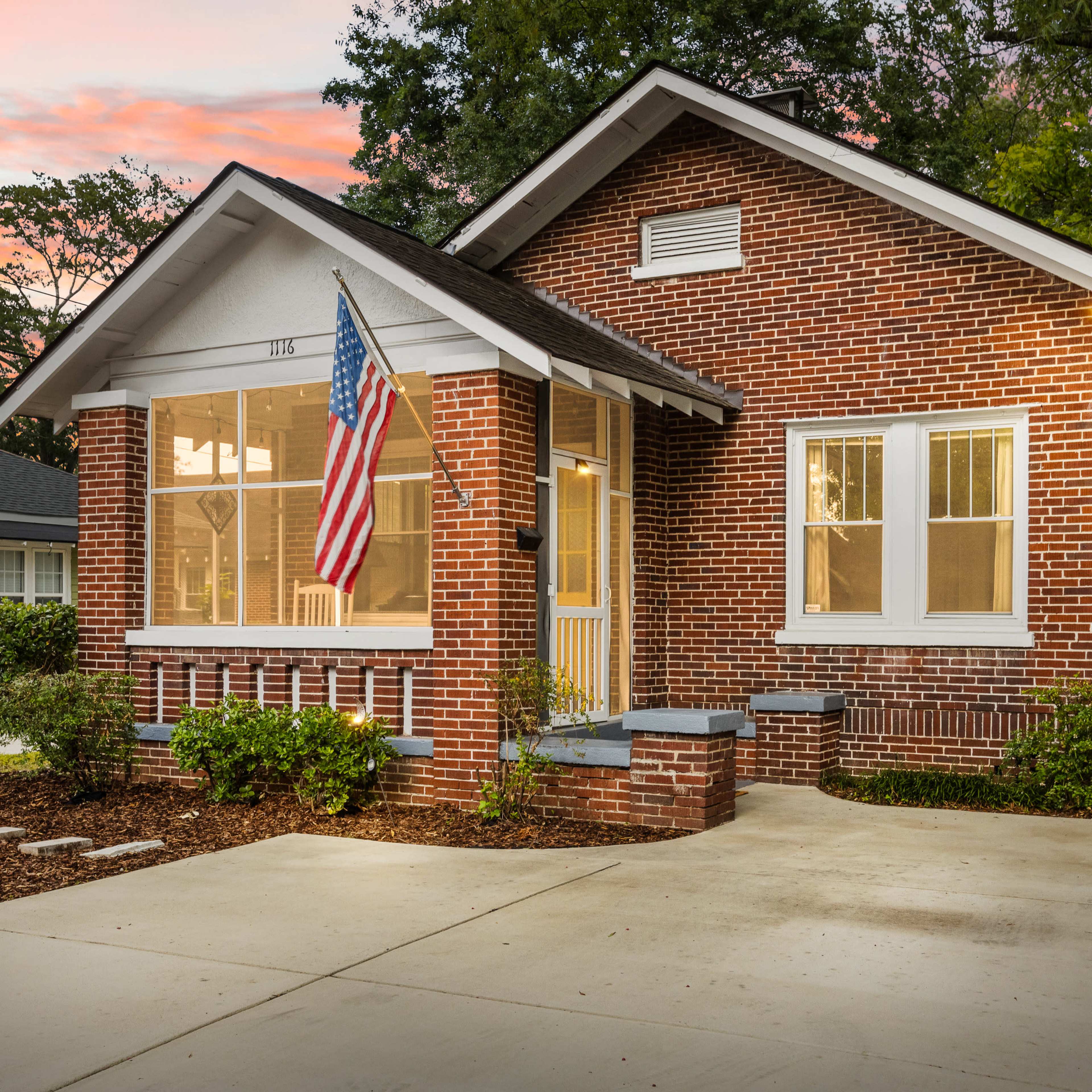 Downtown Modern Bungalow Image in Earlewood, Columbia, SC