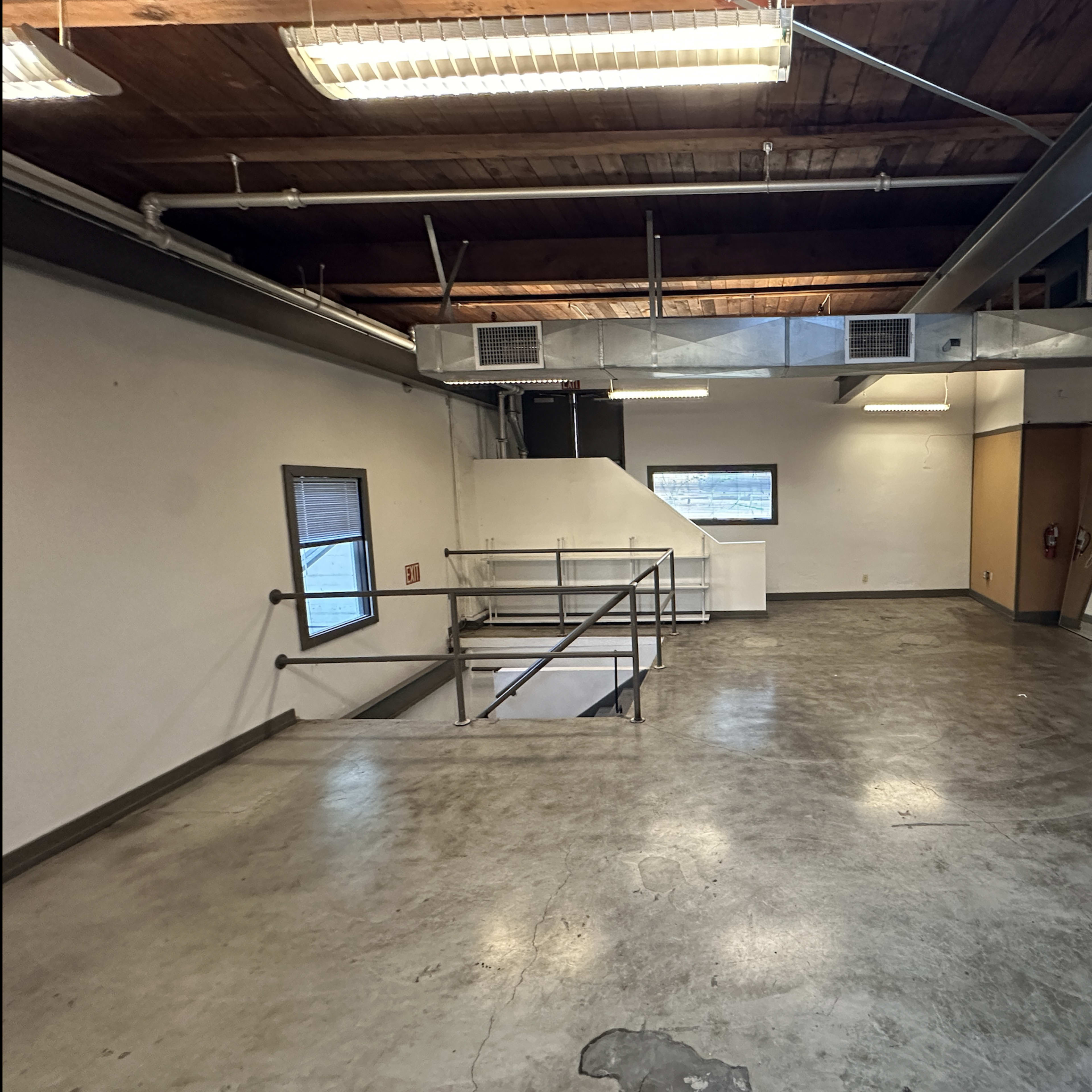 Office / Photoshoot space Image in Vernon, Vernon, CA