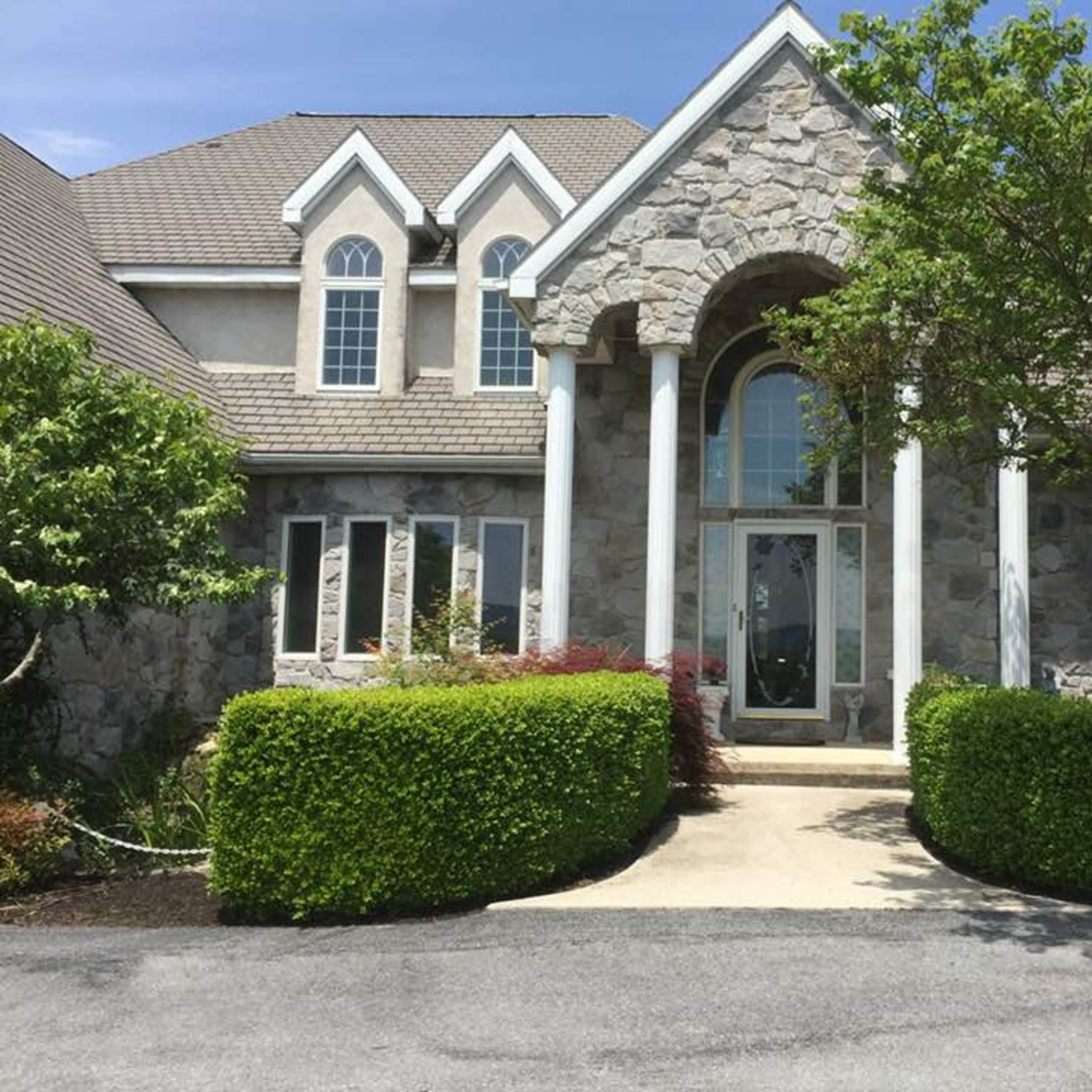 Beautiful Mansion In The Country Image in Washington Township, Waynesboro, PA