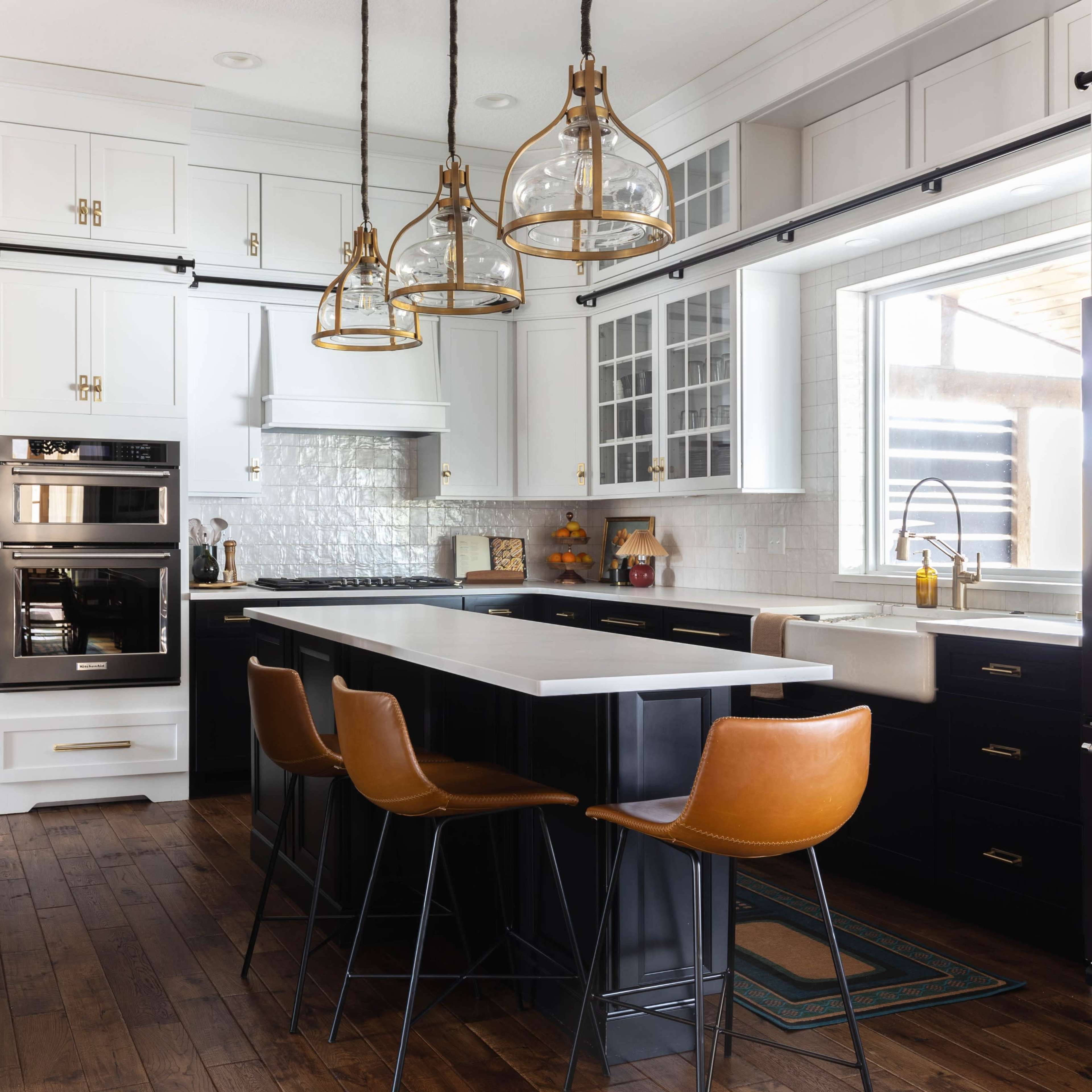 Historic Farmhouse w/ Natural Light & Designer Spaces Image in Seneca Township, Sarahsville, OH
