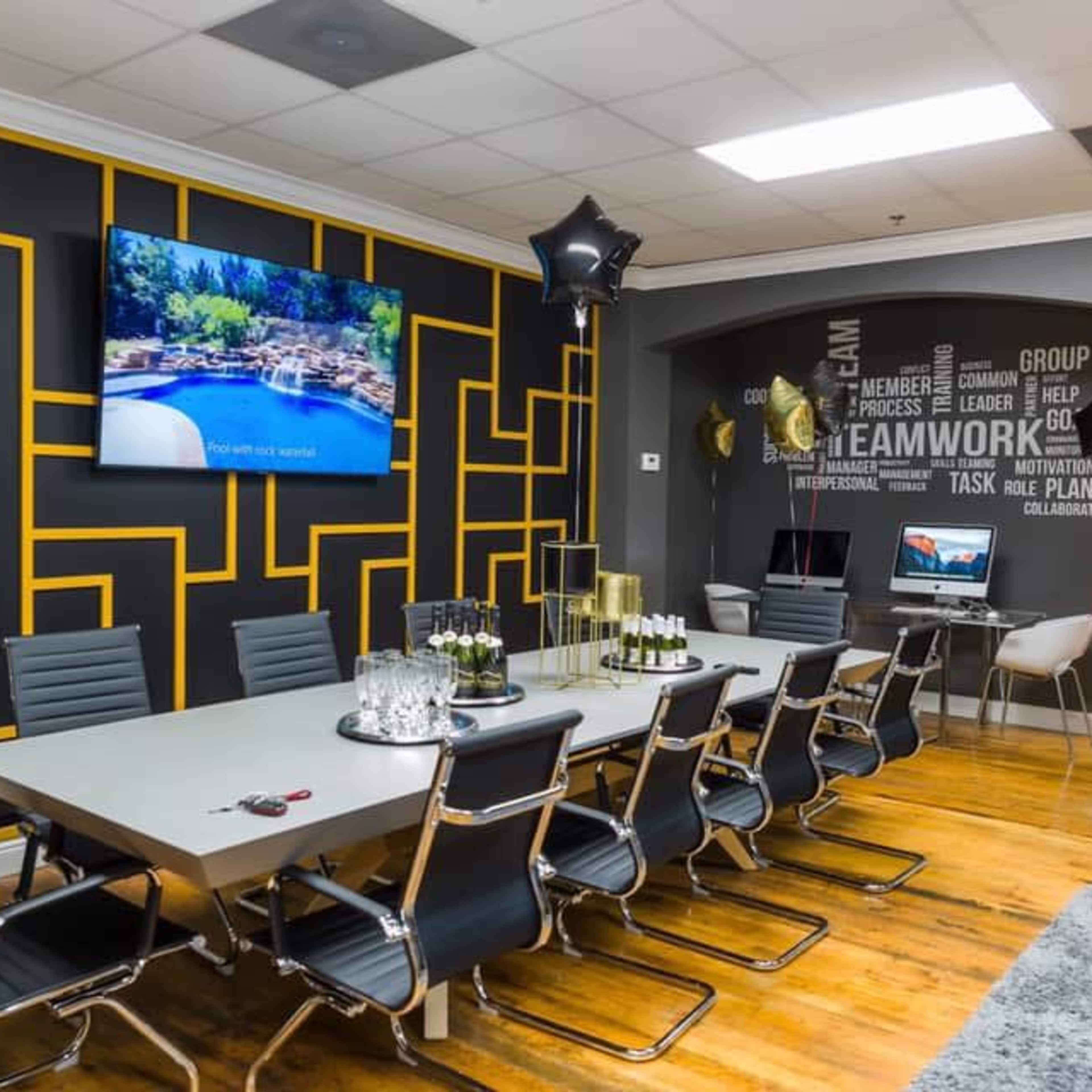 Stunning Executive Office Image in Austell, Austell, GA