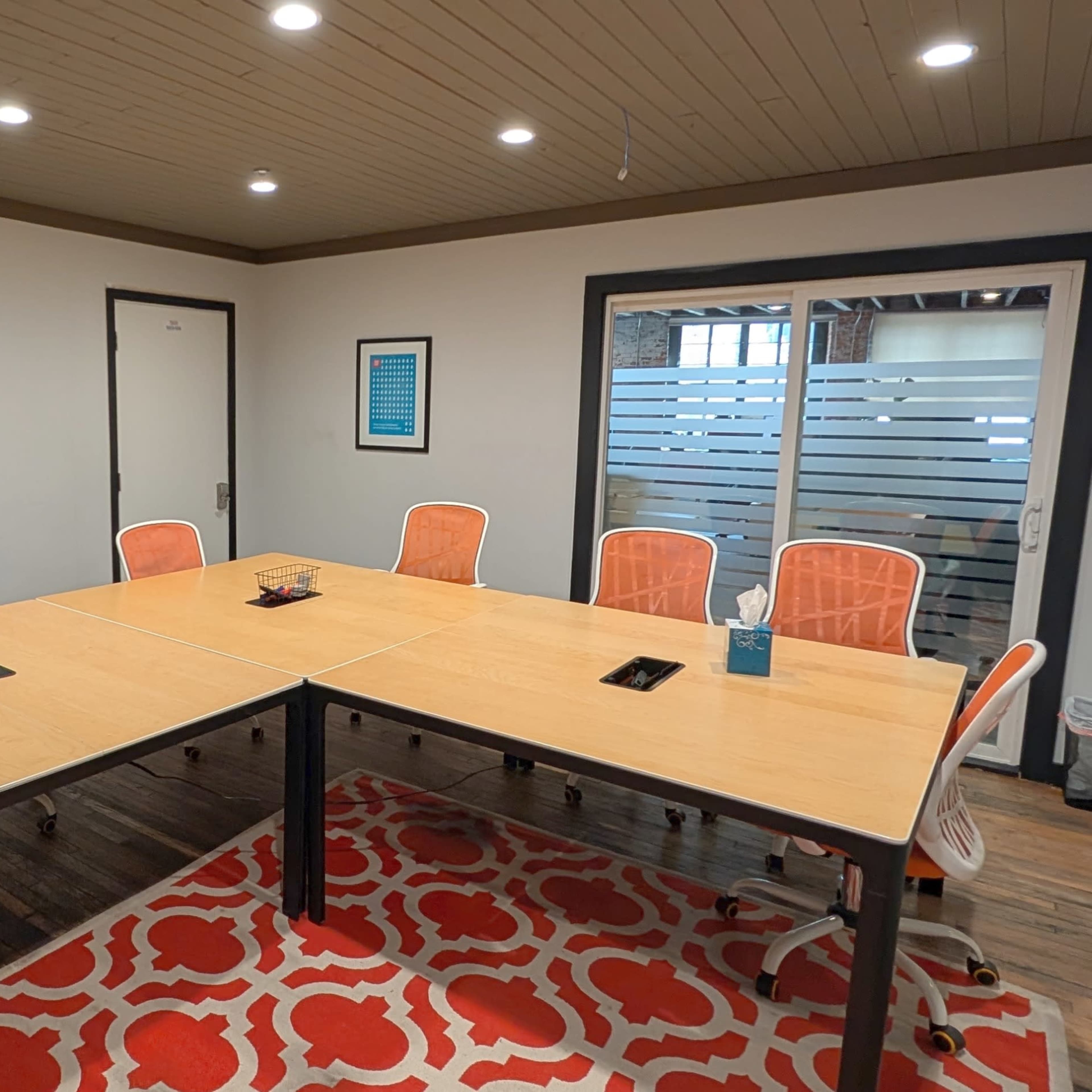 Downtown Asheville Meeting Room for up to 8 - The Quad Image in Downtown, Asheville, NC