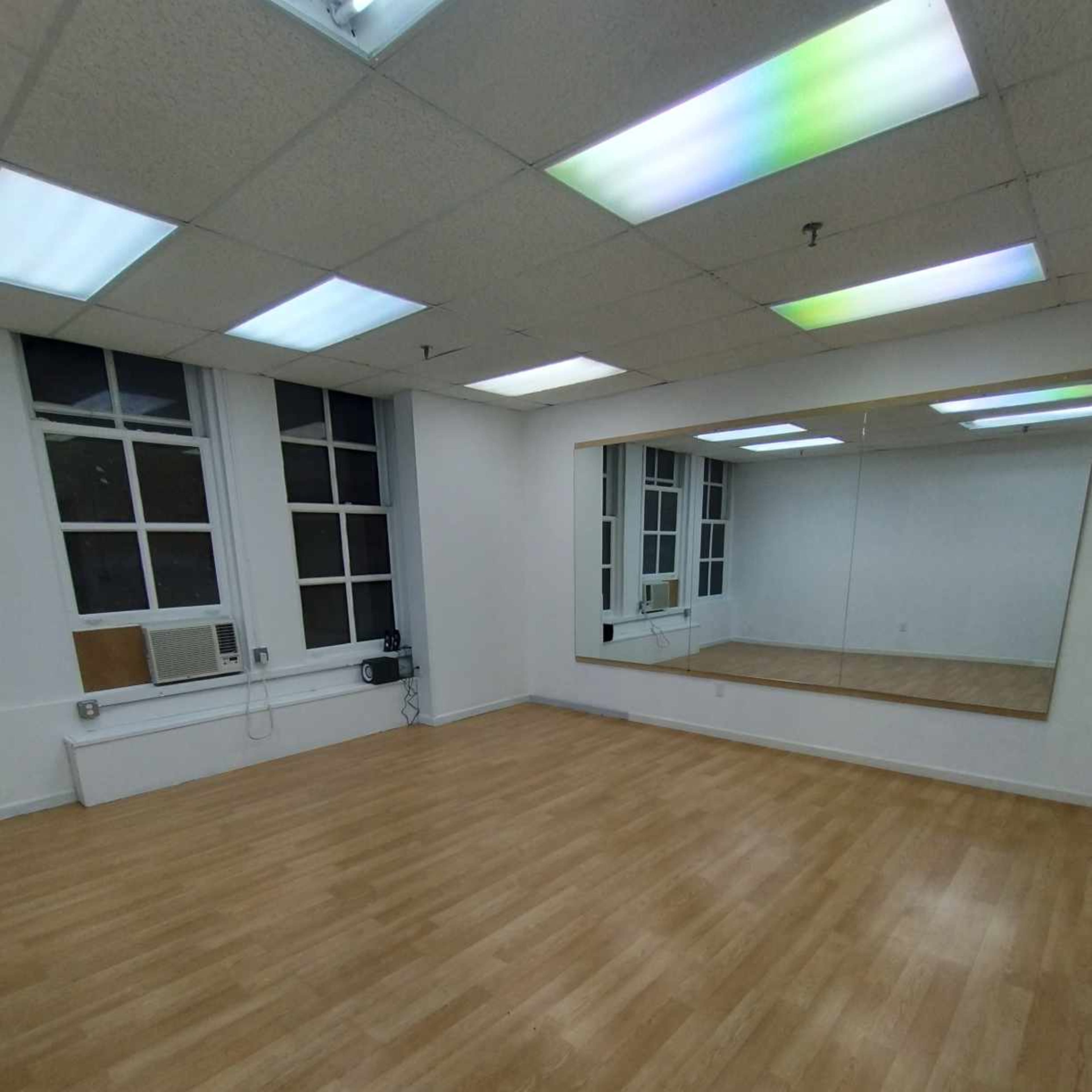 Midtown Manhattan Dance Room 2 Image in Midtown Manhattan, New York, NY