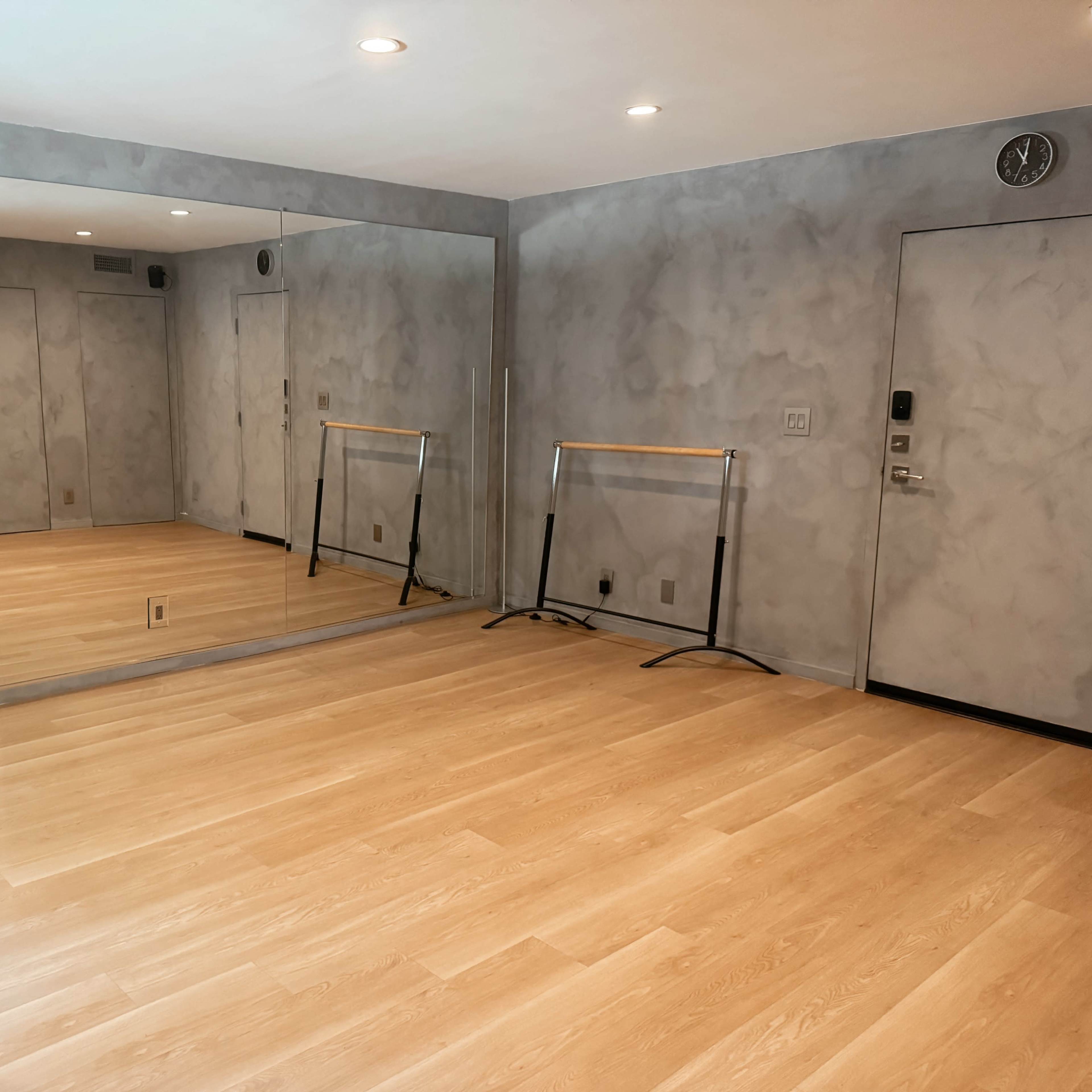 Modern Dance Studio | Creative Space | Pilates, Yoga, Fitness, Rehearsals, Shoots Image in Studio City, Los Angeles, CA