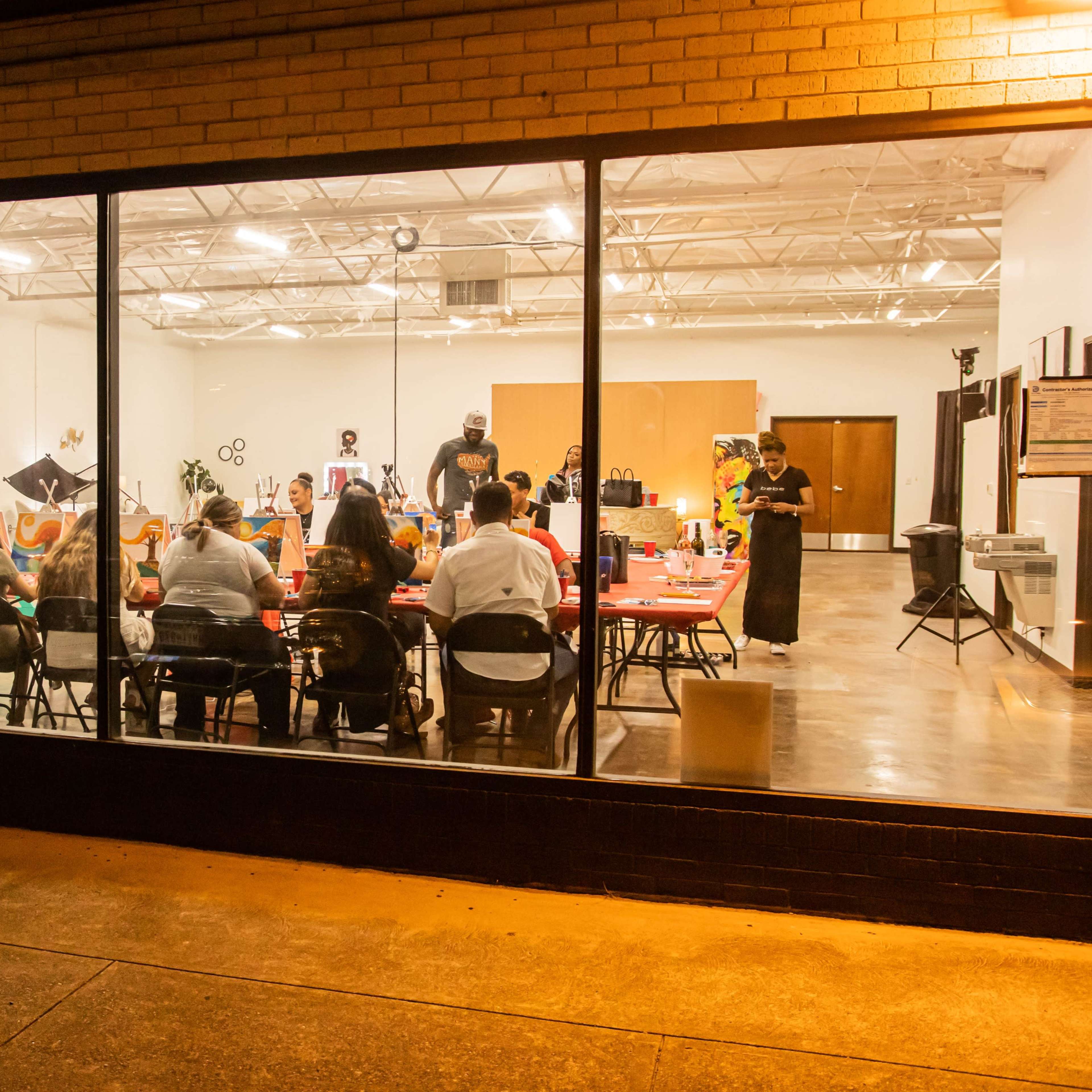 3,000 Sqft Downtown Dallas Natural Light Studio near Deep Ellum Image in DeSoto, DeSoto, TX